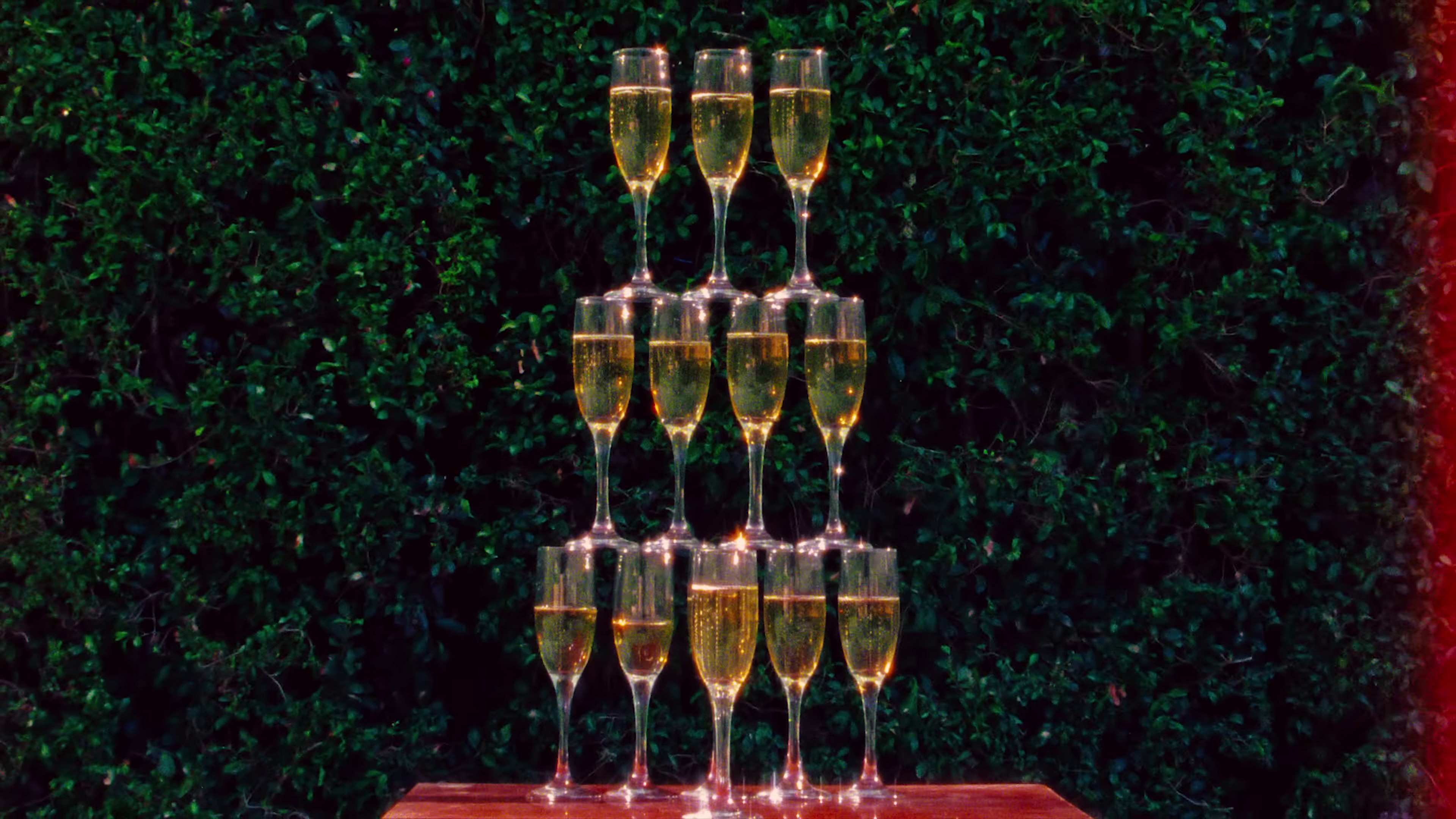 Compensating (2020) —  shot,  lighting