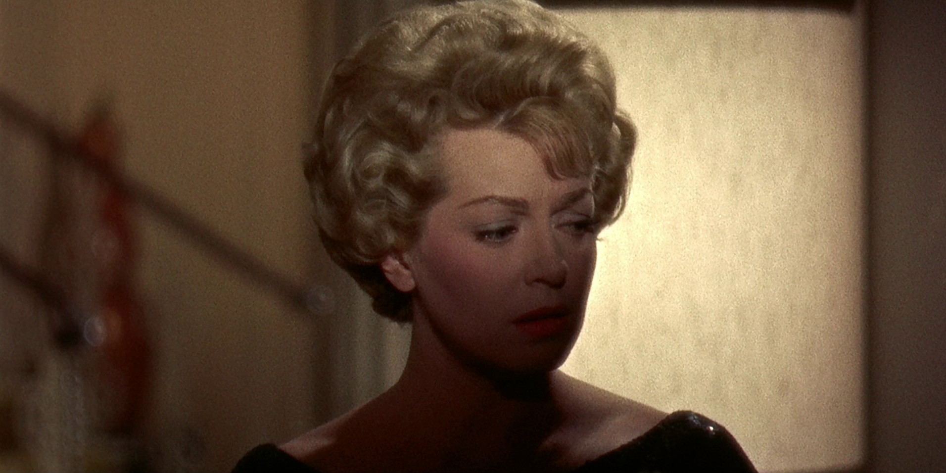 Portrait in Black (1960) —  shot,  lighting