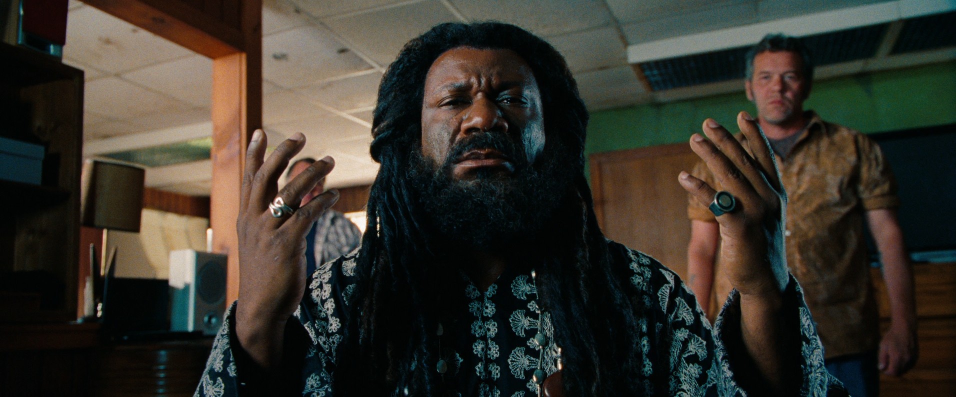 Surrogates (2009) —  shot,  lighting