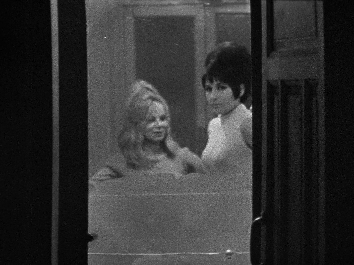 Wheel of Ashes (1971) —  shot,  lighting