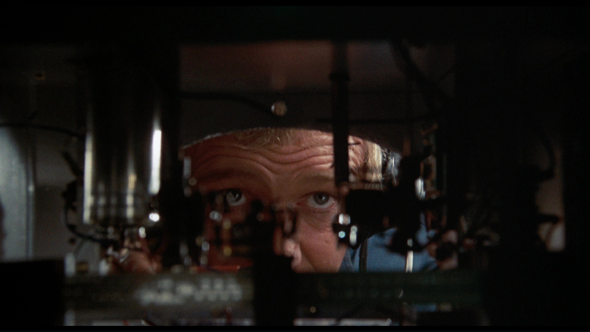 Juggernaut (1974) —  shot,  lighting