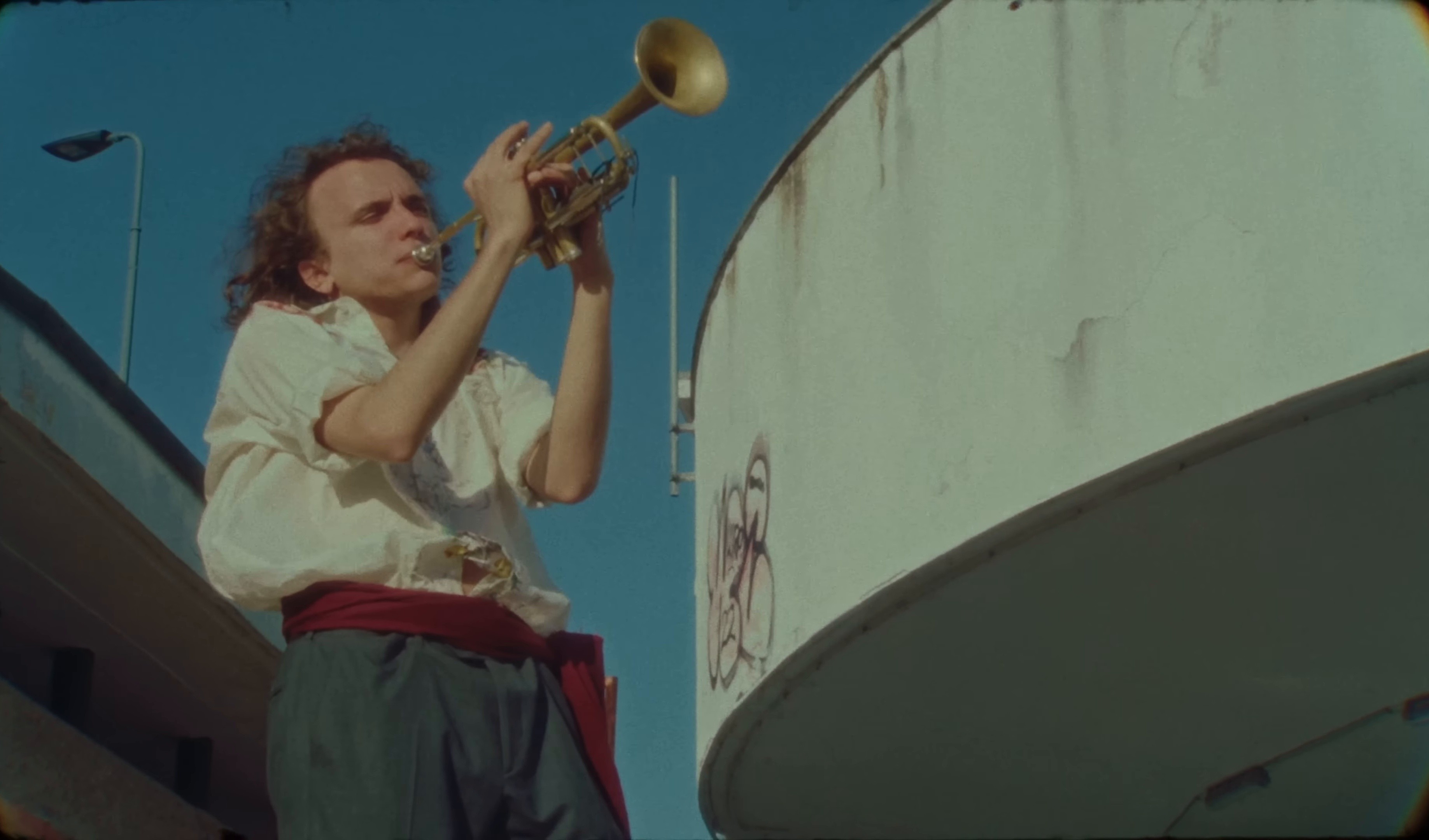 Sole zingaro (2025) —  shot,  lighting