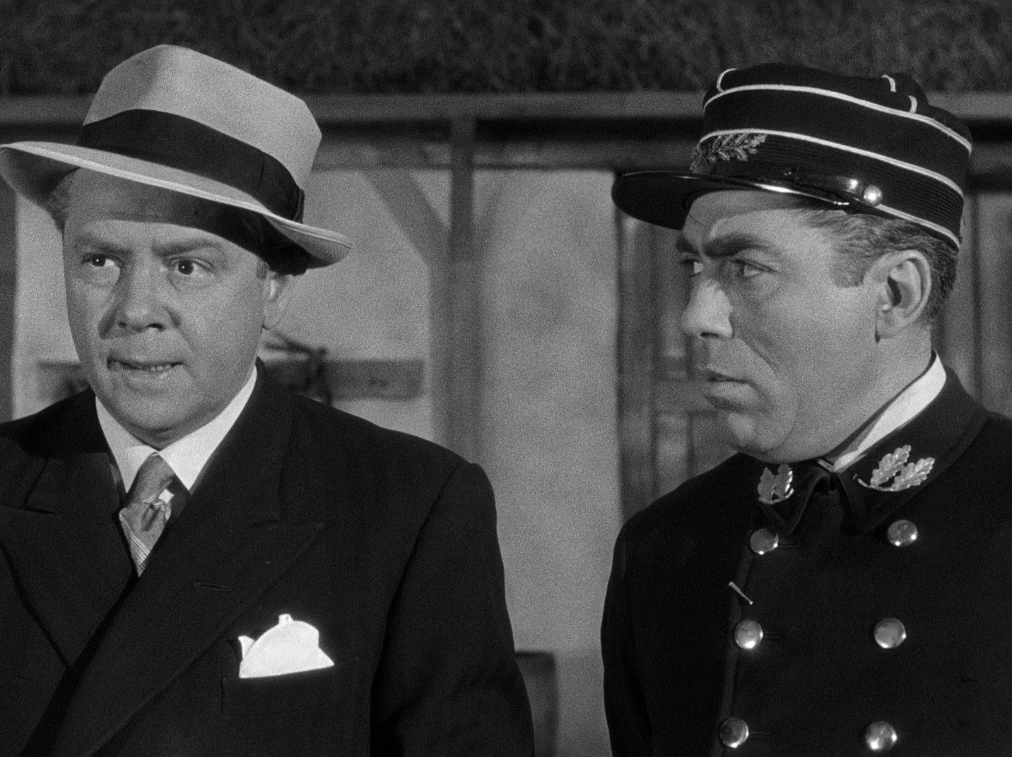 So Dark the Night (1946) —  shot,  lighting