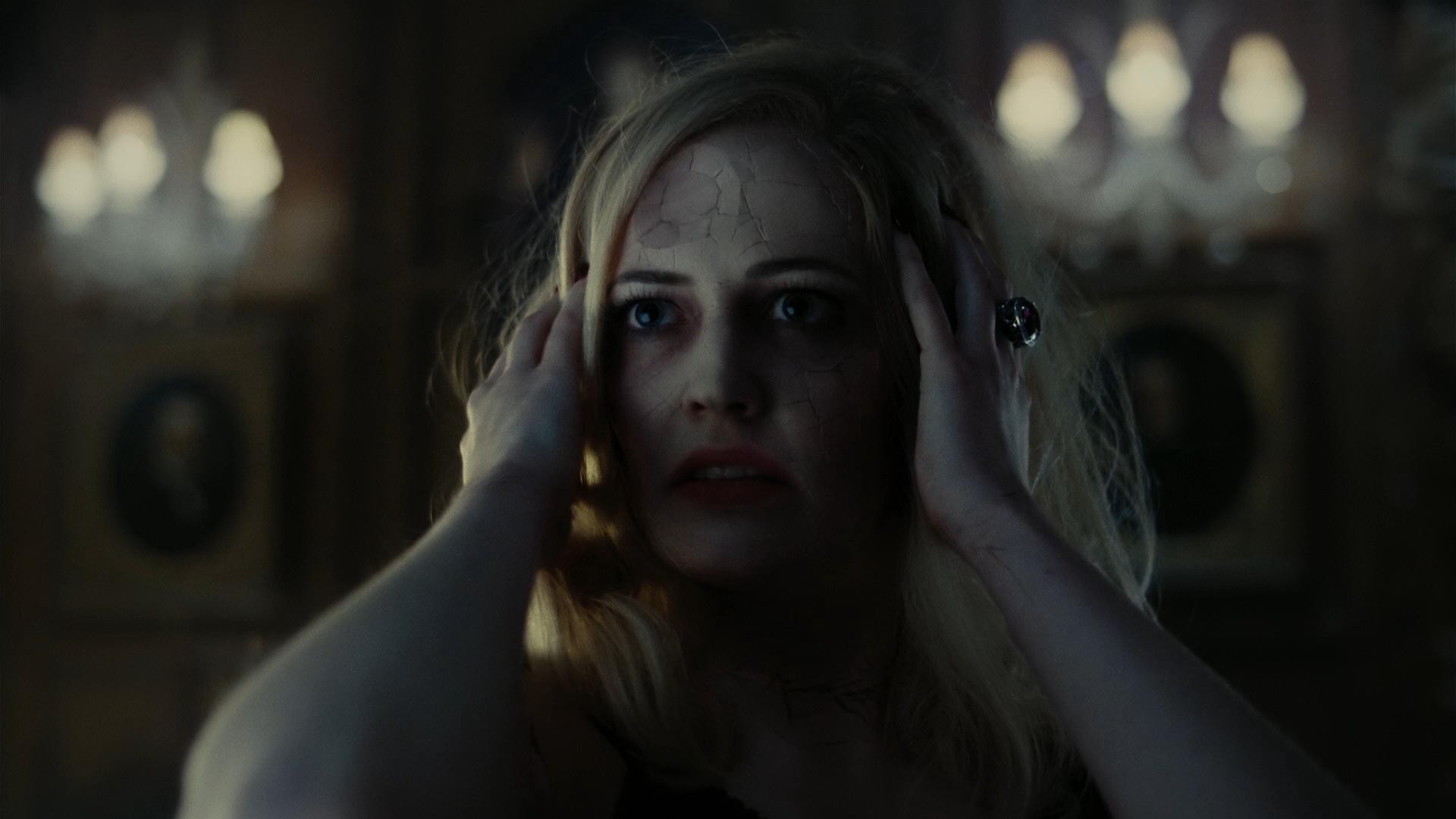 Dark Shadows (2012) —  shot,  lighting