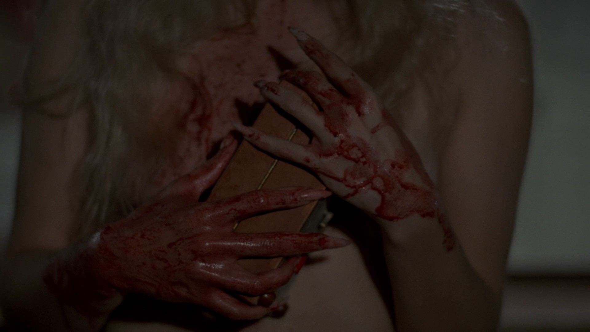 The Living Dead Girl (1982) —  shot,  lighting