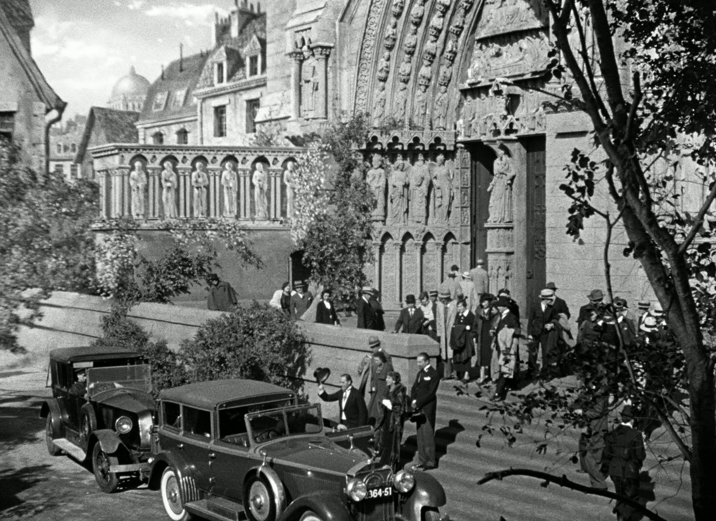 The Phantom Creeps (1939) —  shot,  lighting