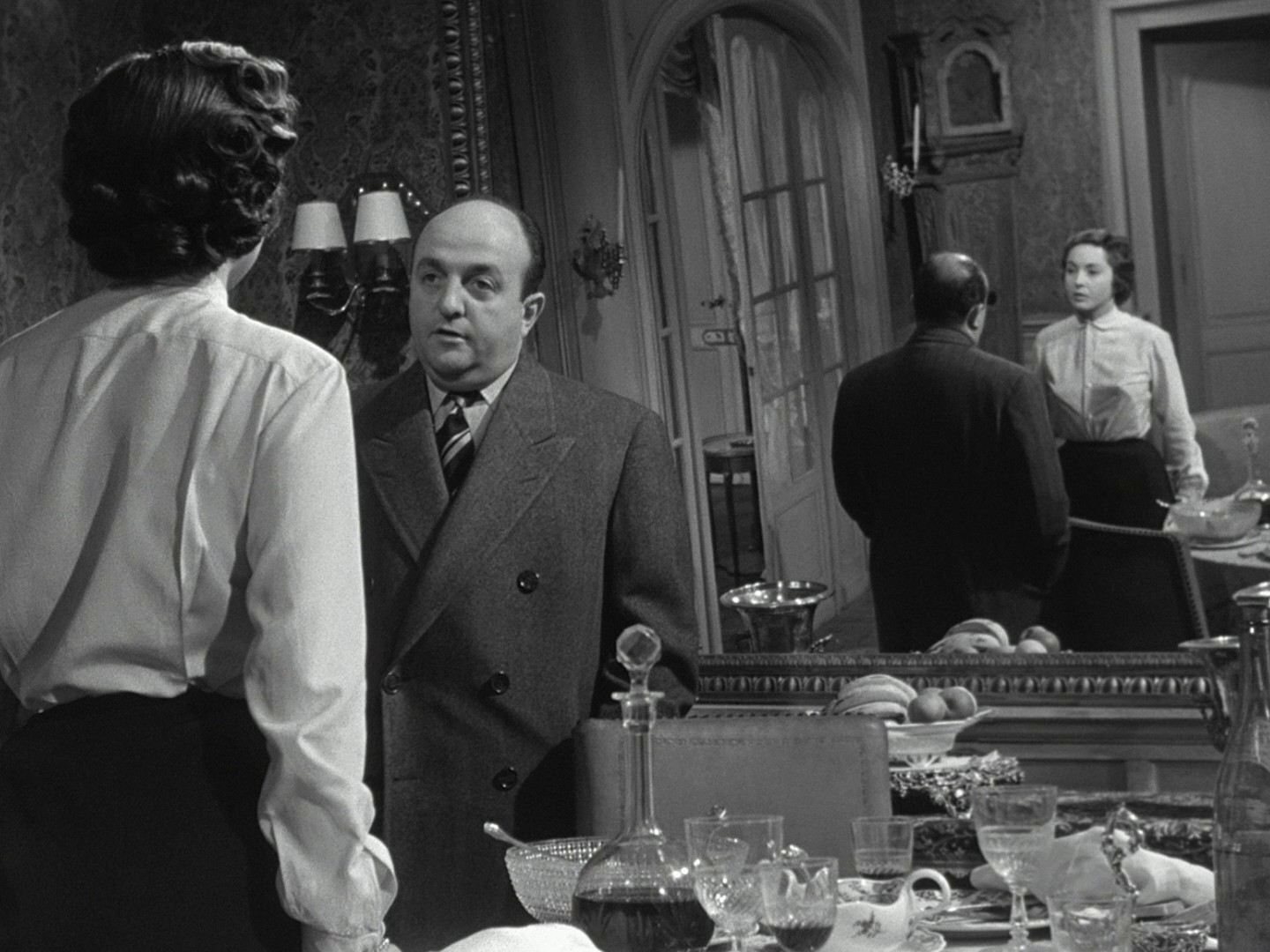 Le dossier noir (1955) —  shot,  lighting