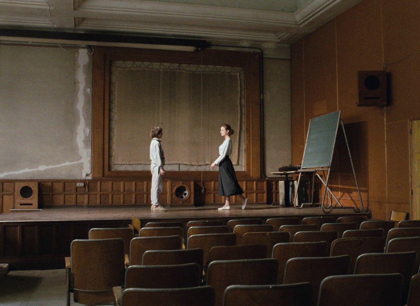 De bruit et de fureur (1988) —  shot,  lighting