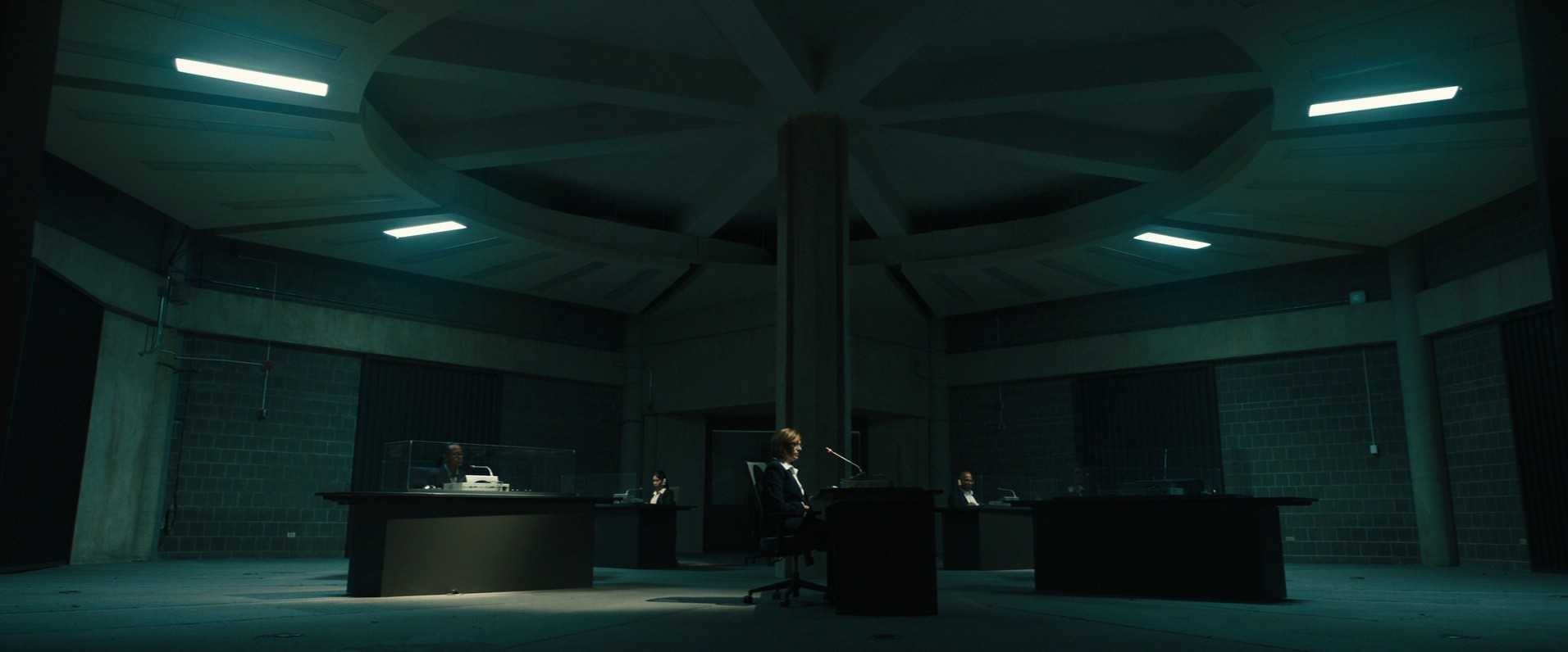 Captive State (2019) —  shot,  lighting