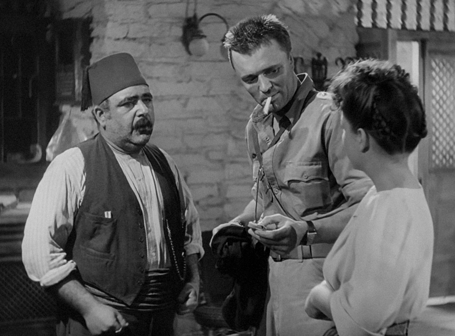 Five Graves to Cairo (1943) —  shot,  lighting