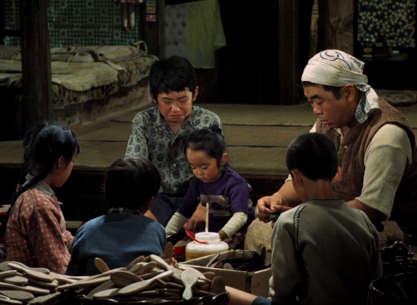 Dodes'ka-den (1970) —  shot,  lighting