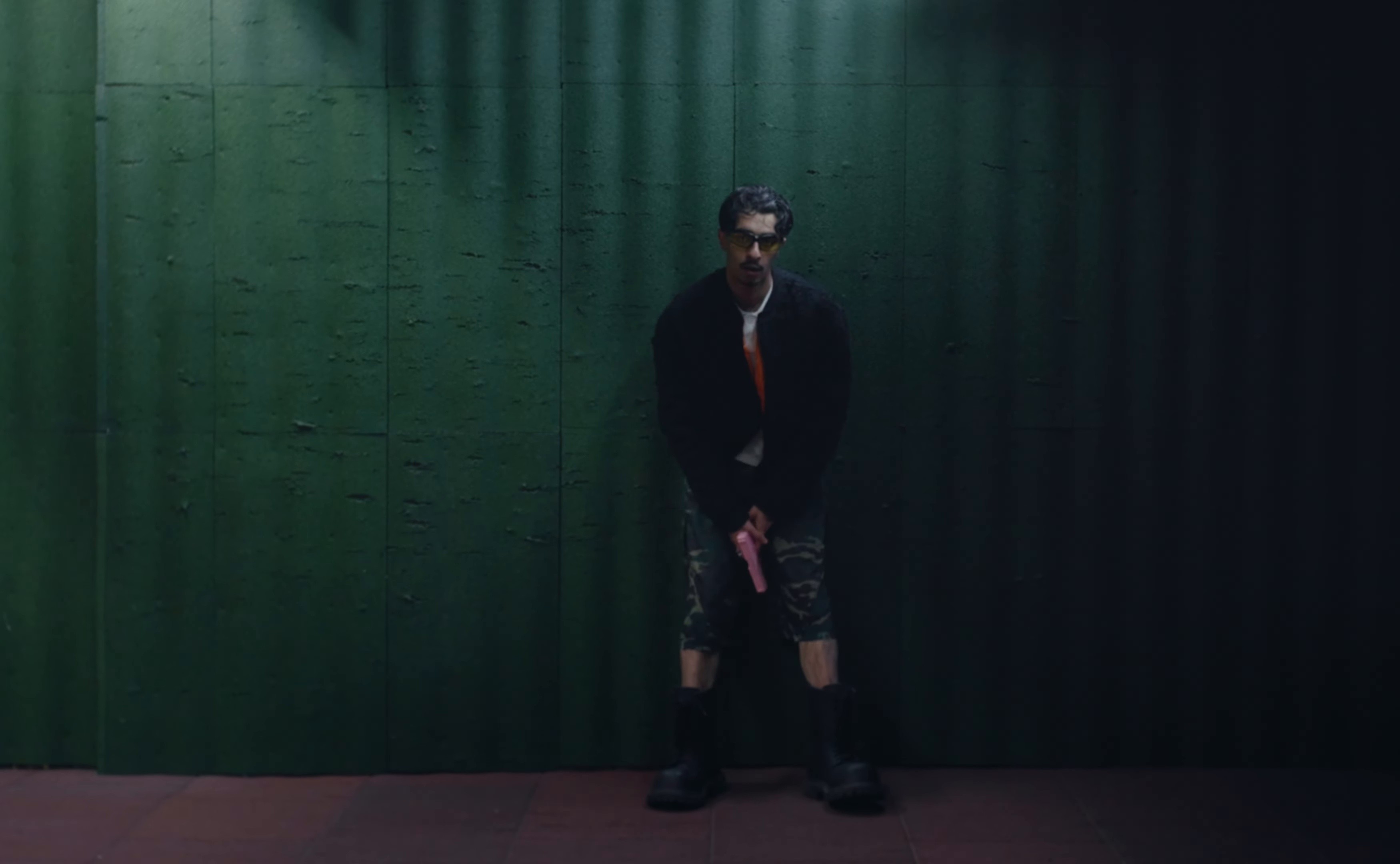 Como un tiro (2025) —  shot,  lighting