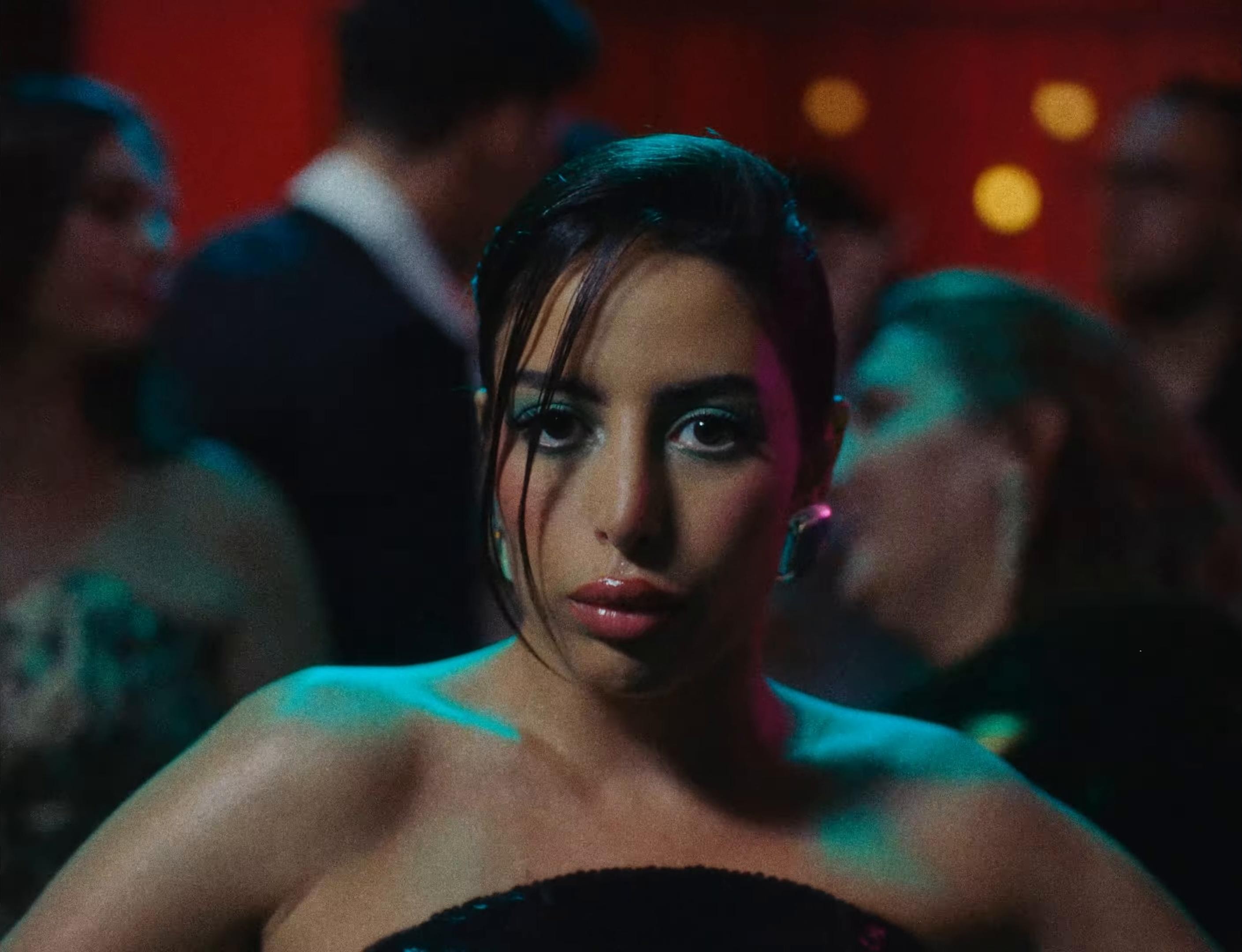 Calma Papi (2025) —  shot,  lighting