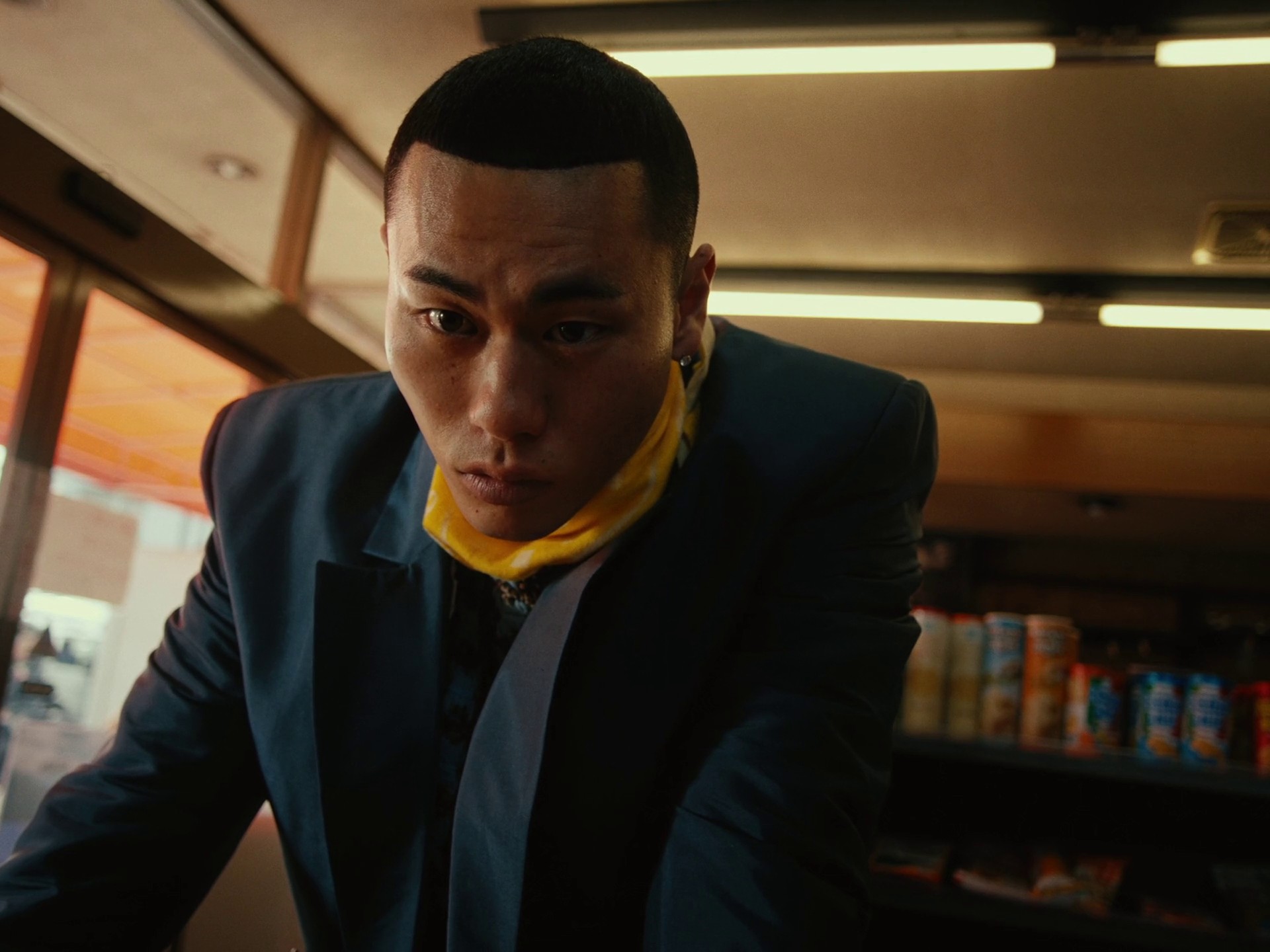 New Luck? New Wallet｜777 (2023) —  shot,  lighting