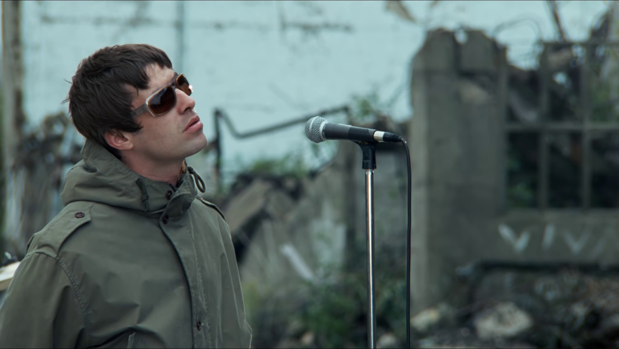 D'you know what I mean  (2016) —  shot,  lighting