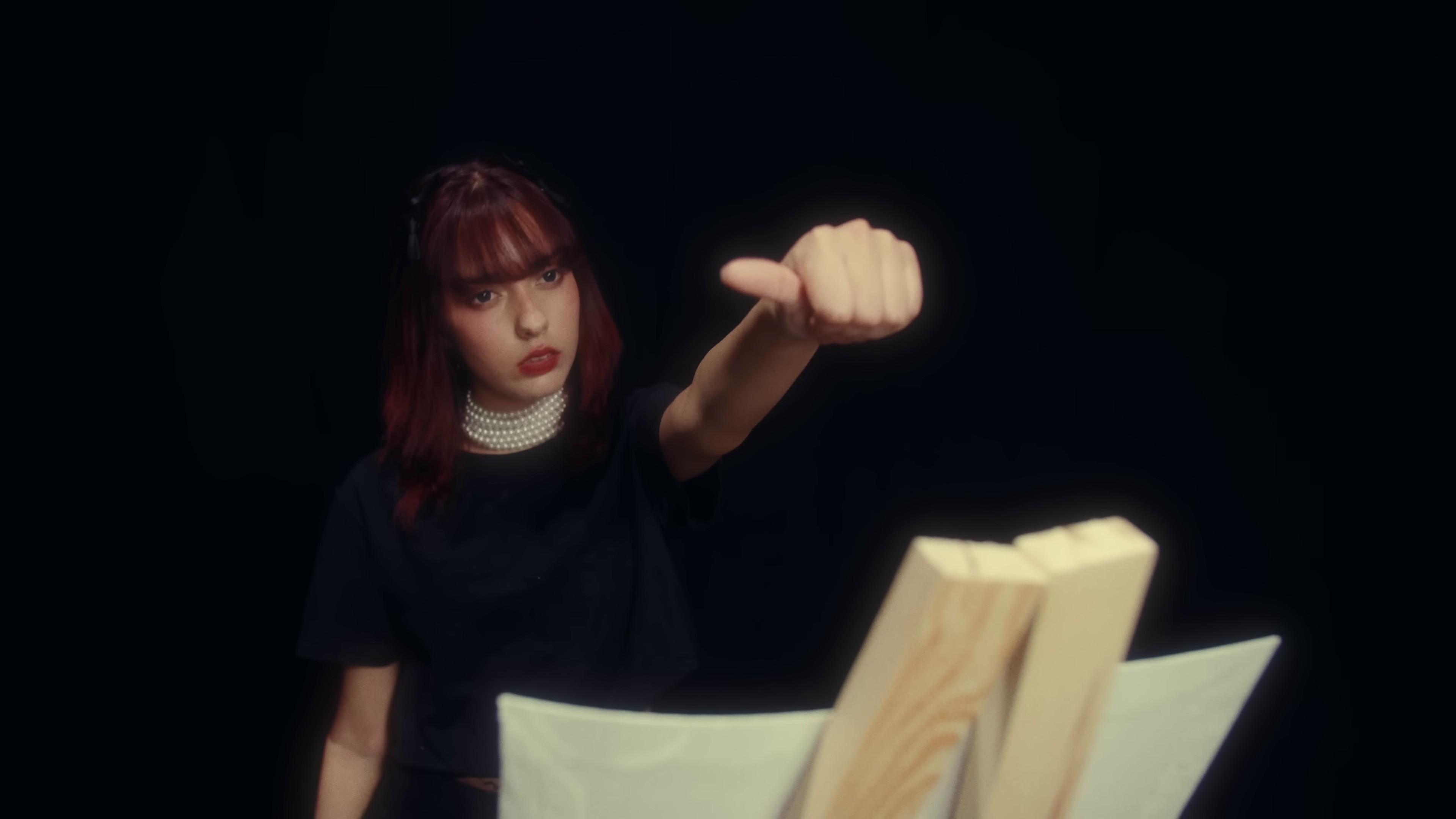 Mientes (2024) —  shot,  lighting