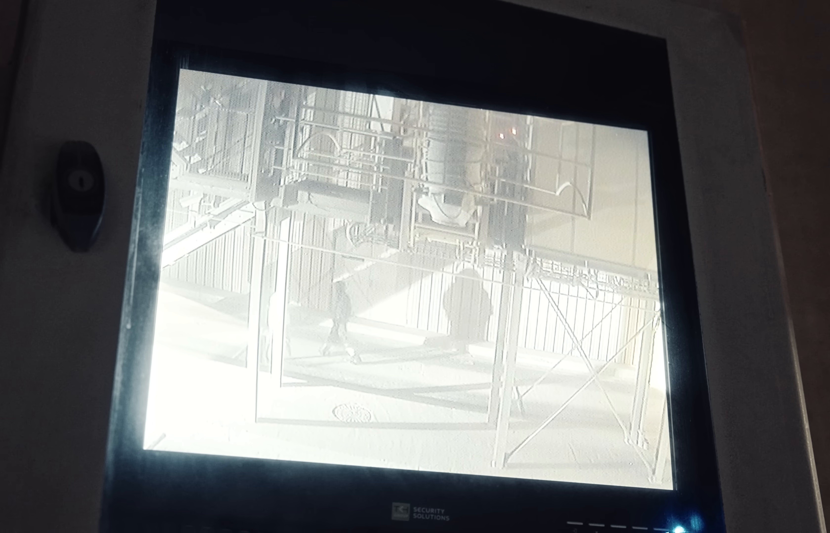 Uhh Yeahh (2024) —  shot,  lighting