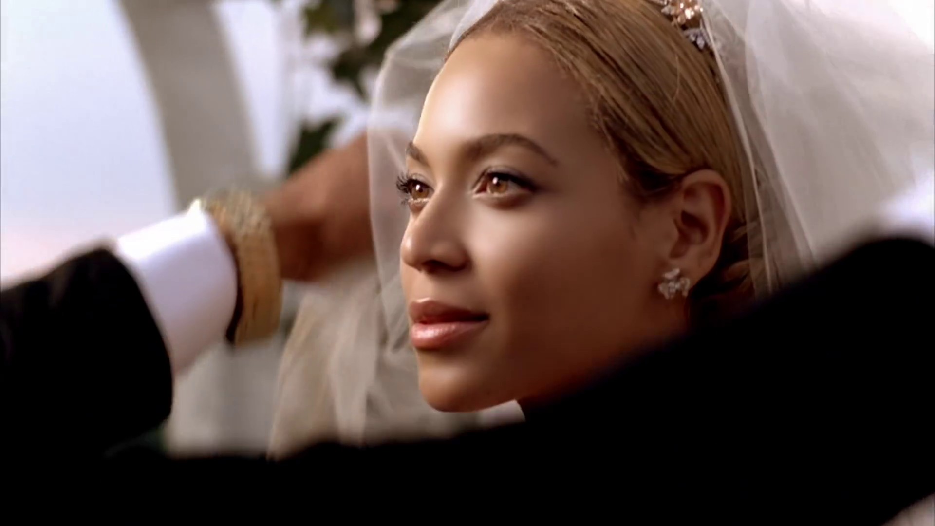 Best Thing I Never Had (2011) —  shot,  lighting