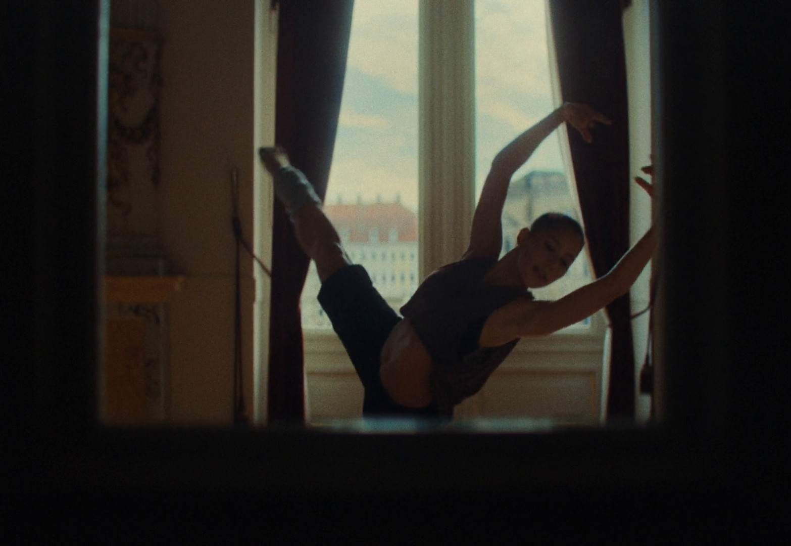 Radeberger -  Cheers to Passion (2024) —  shot,  lighting