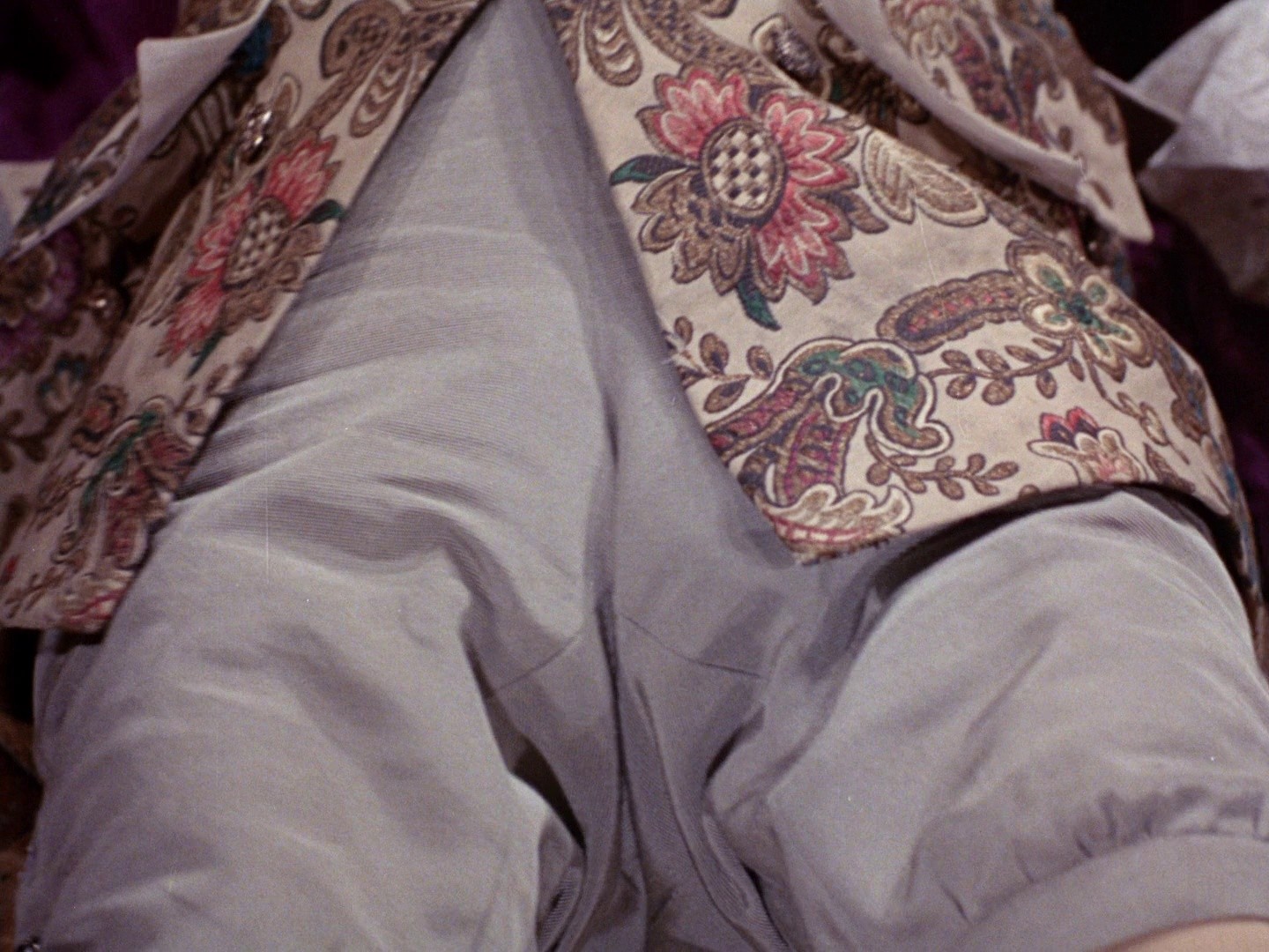 Gavotte (1968) —  shot,  lighting