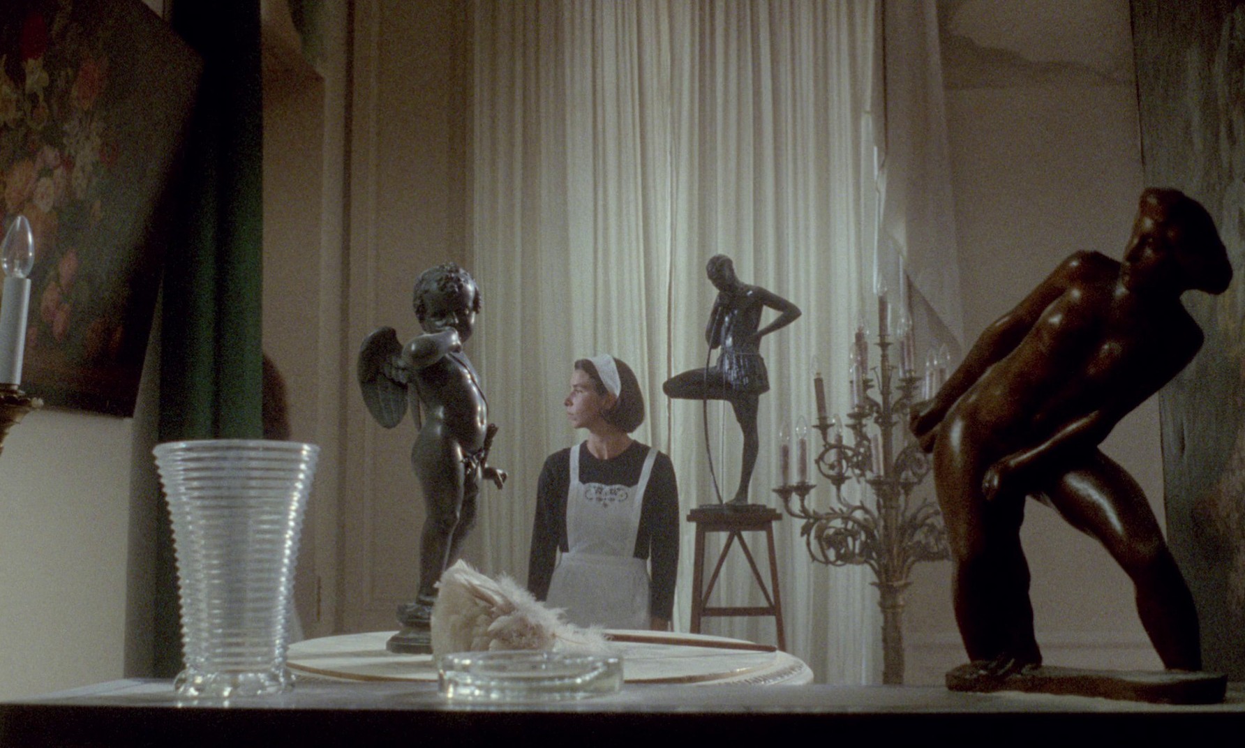 Three Lives and Only One Death (1996) —  shot,  lighting