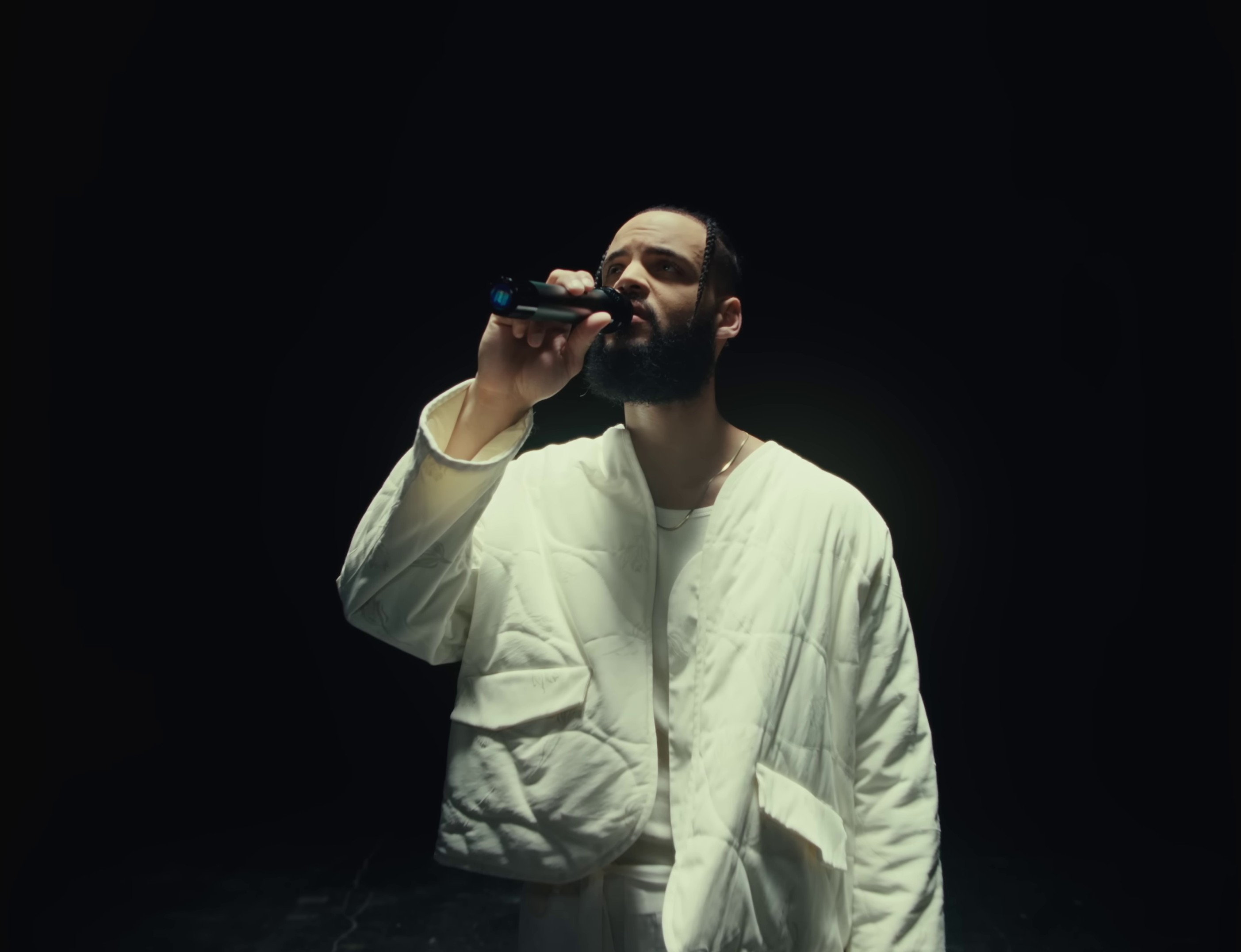 Incapable (2023) —  shot,  lighting