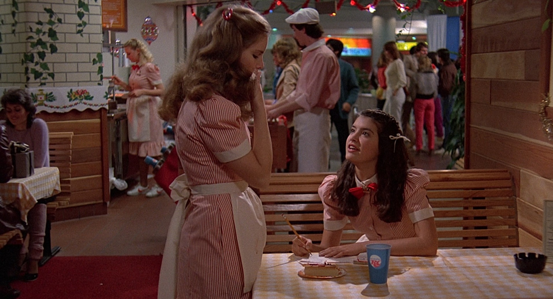 Fast Times at Ridgemont High (1982) —  shot,  lighting
