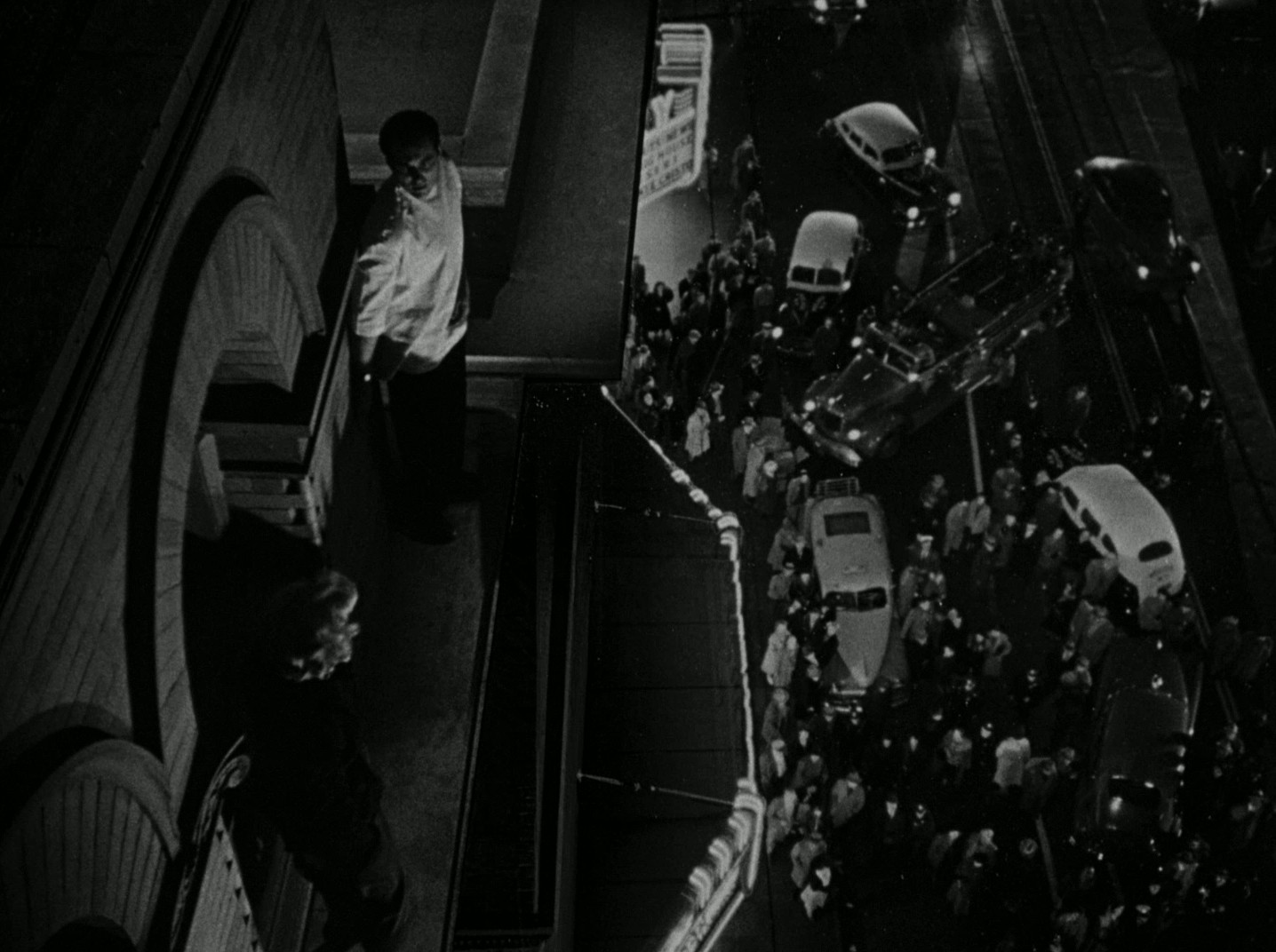 The Killer That Stalked New York (1950) —  shot,  lighting