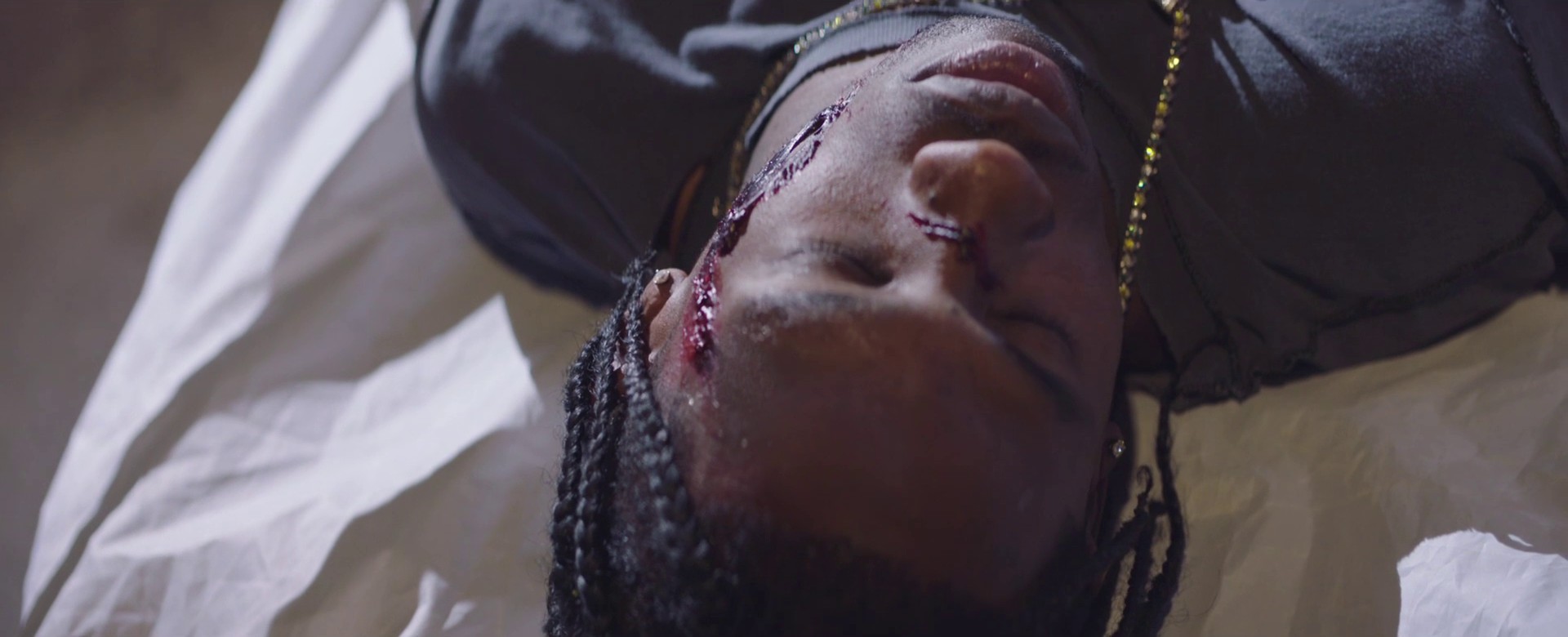 Birds in the Trap (2017) —  shot,  lighting