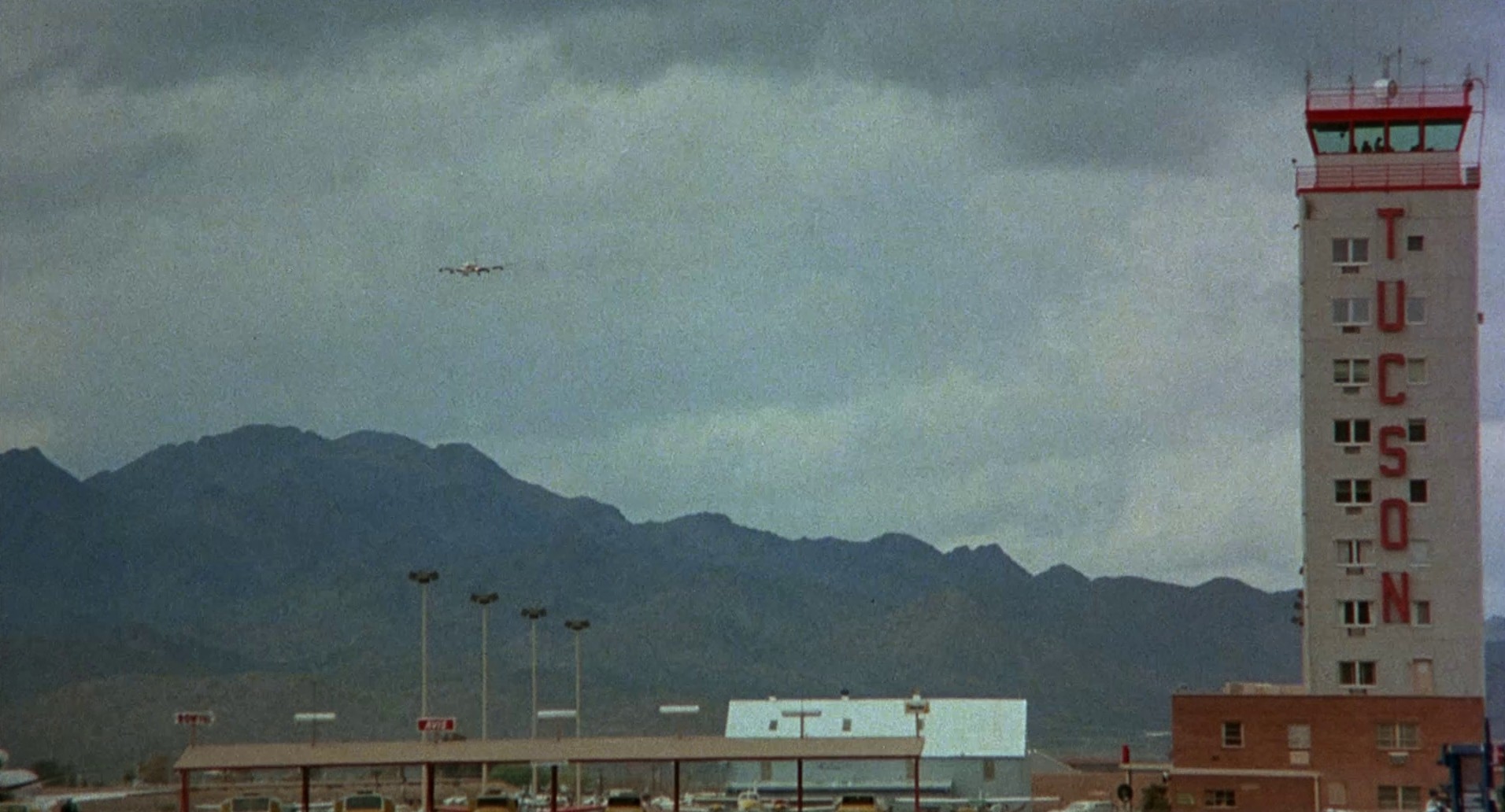 White Line Fever (1975) —  shot,  lighting