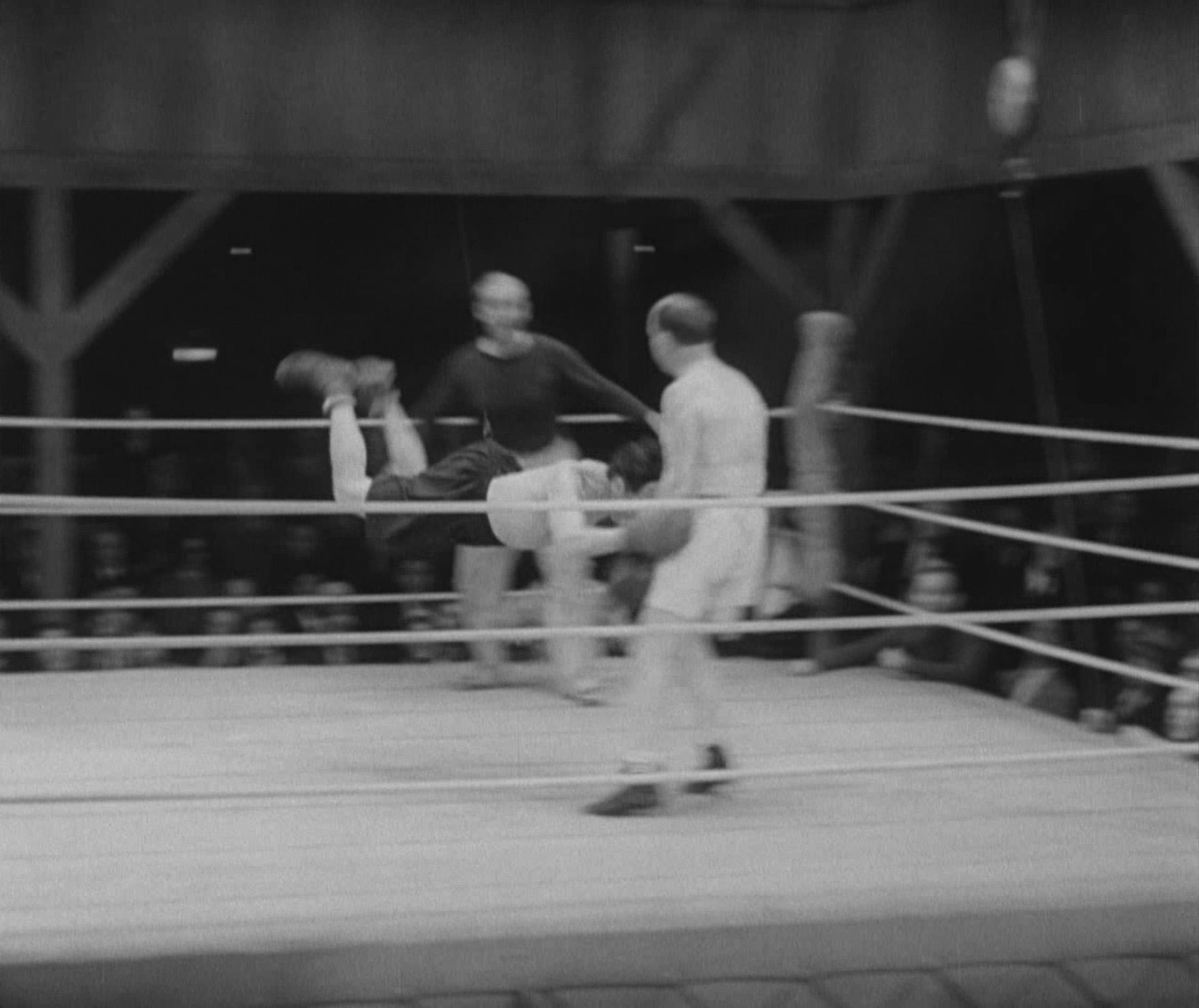 City Lights (1931) —  shot,  lighting
