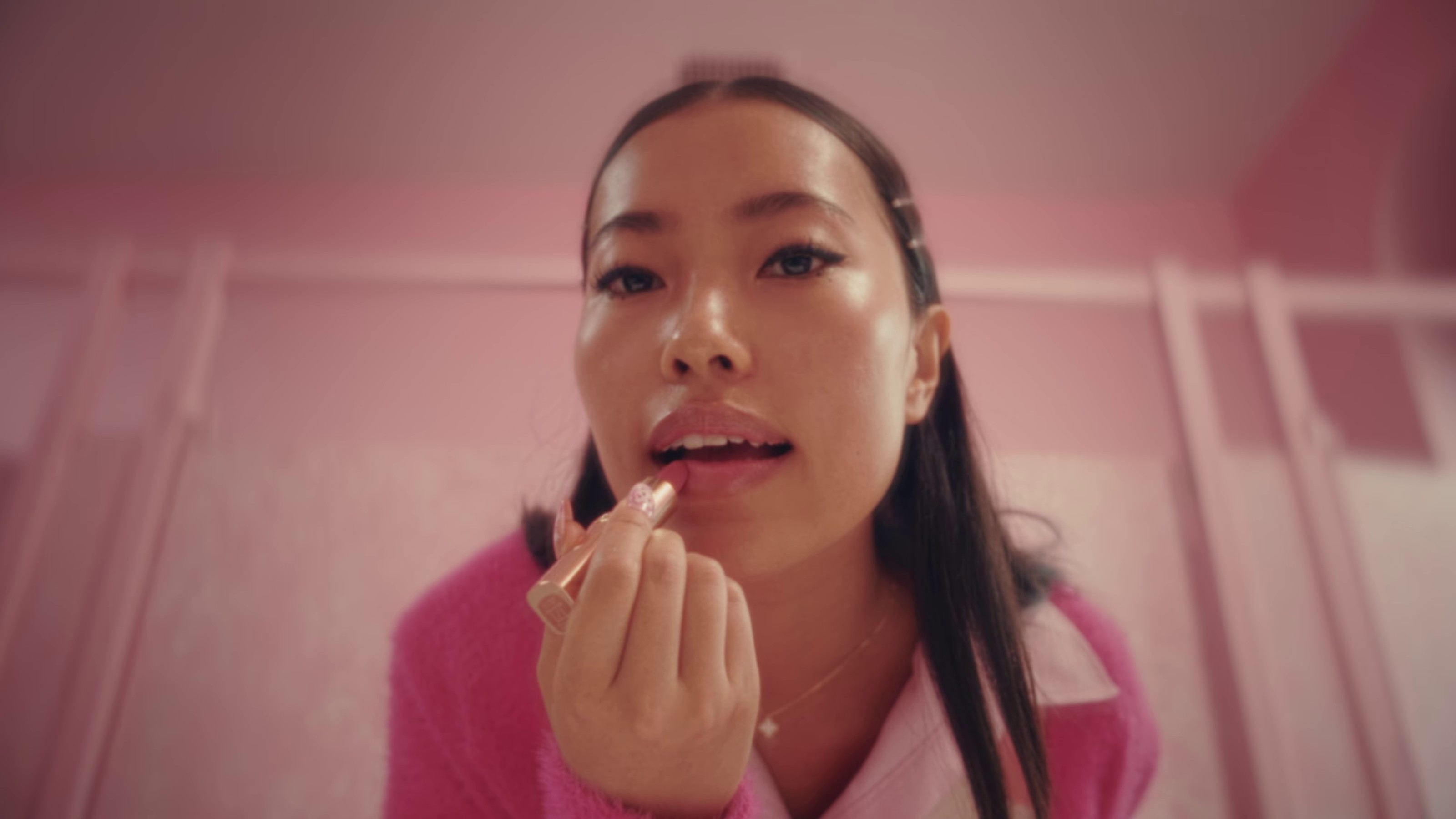 Nothing Feels Better   (2021) —  shot,  lighting