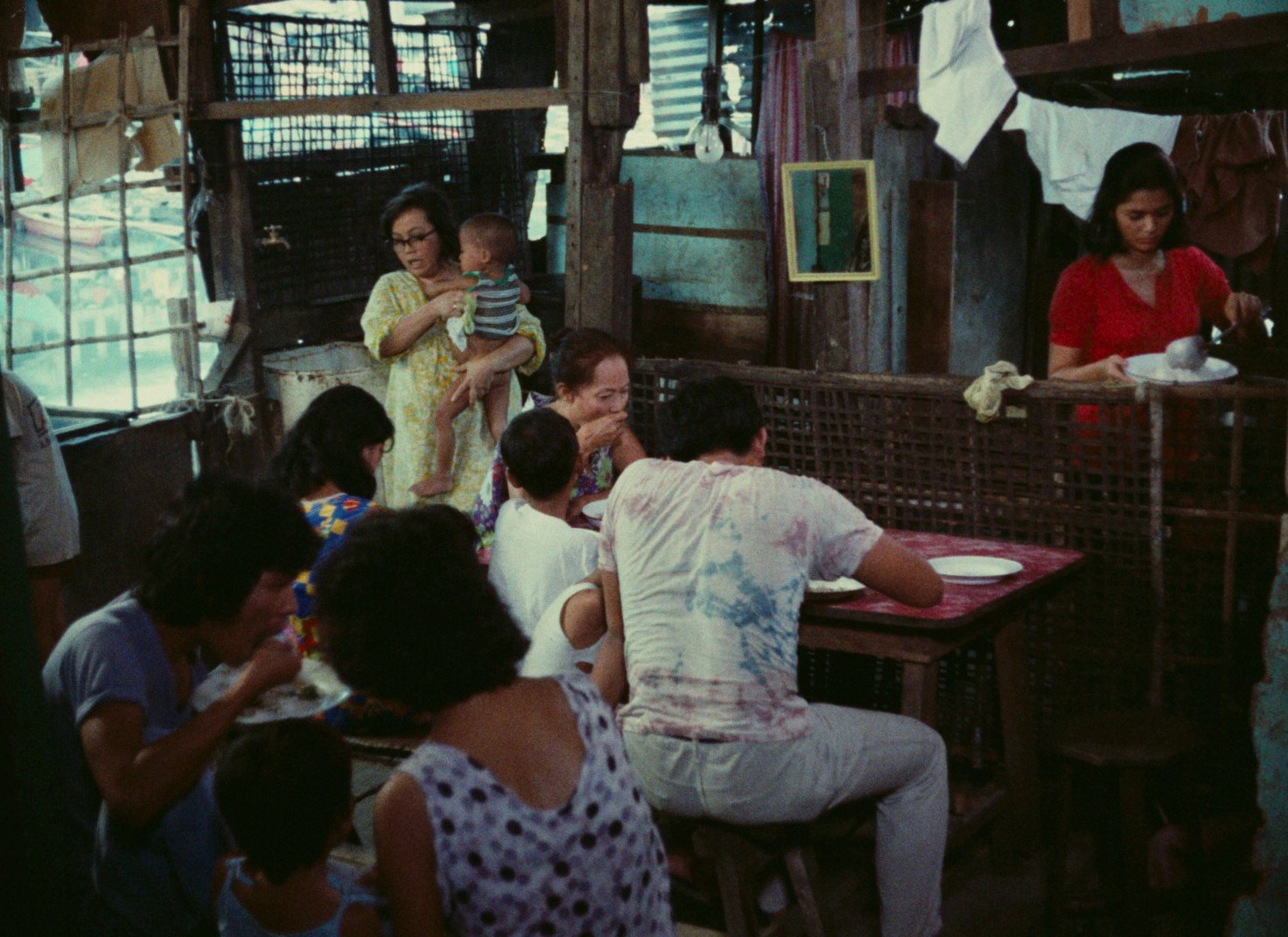 Insiang (1976) —  shot,  lighting