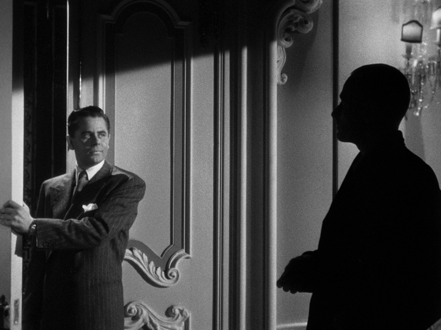 Gilda (1946) —  shot,  lighting
