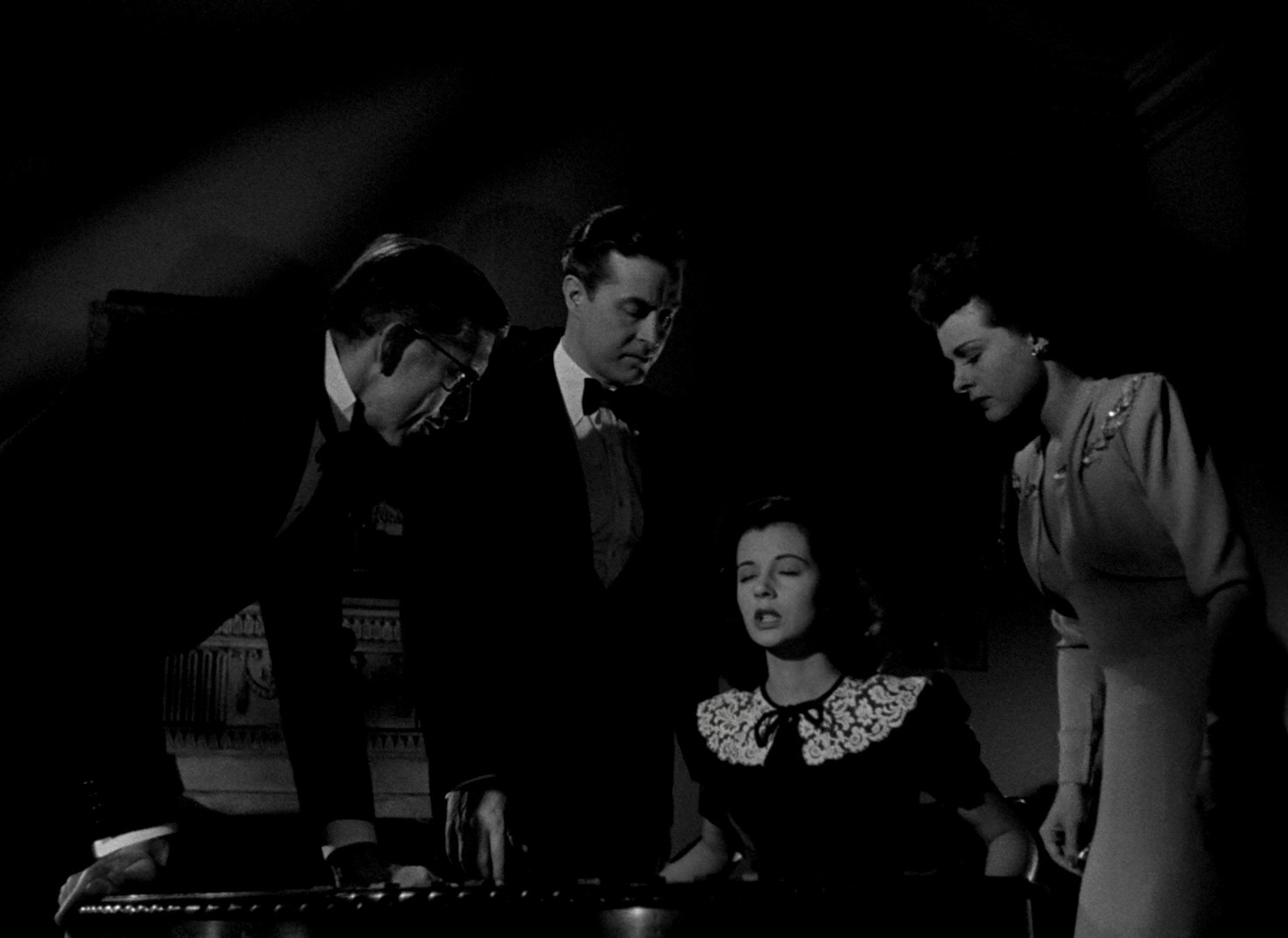 The Uninvited (1944) —  shot,  lighting