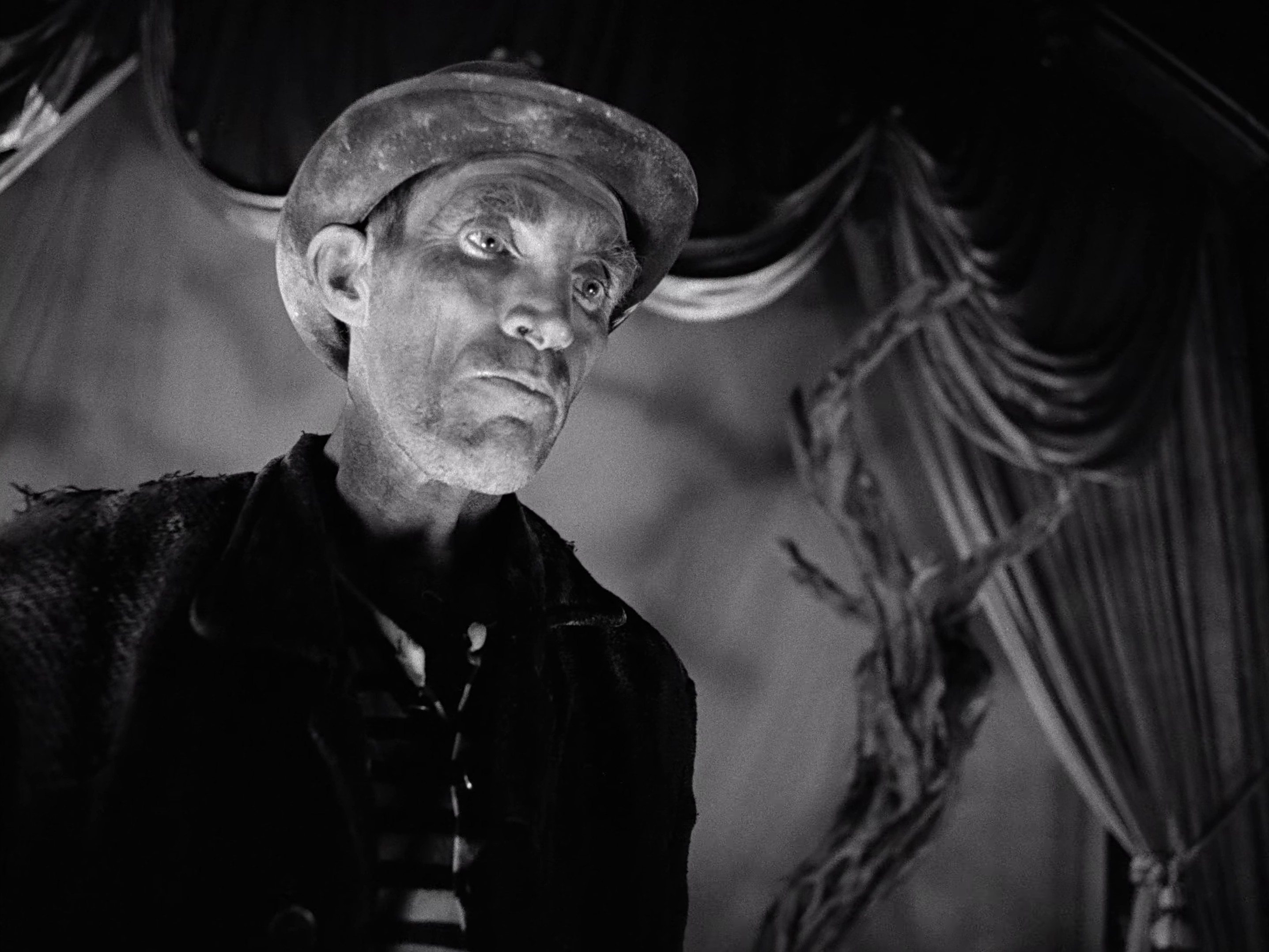 Constant Craving  (1992) —  shot,  lighting