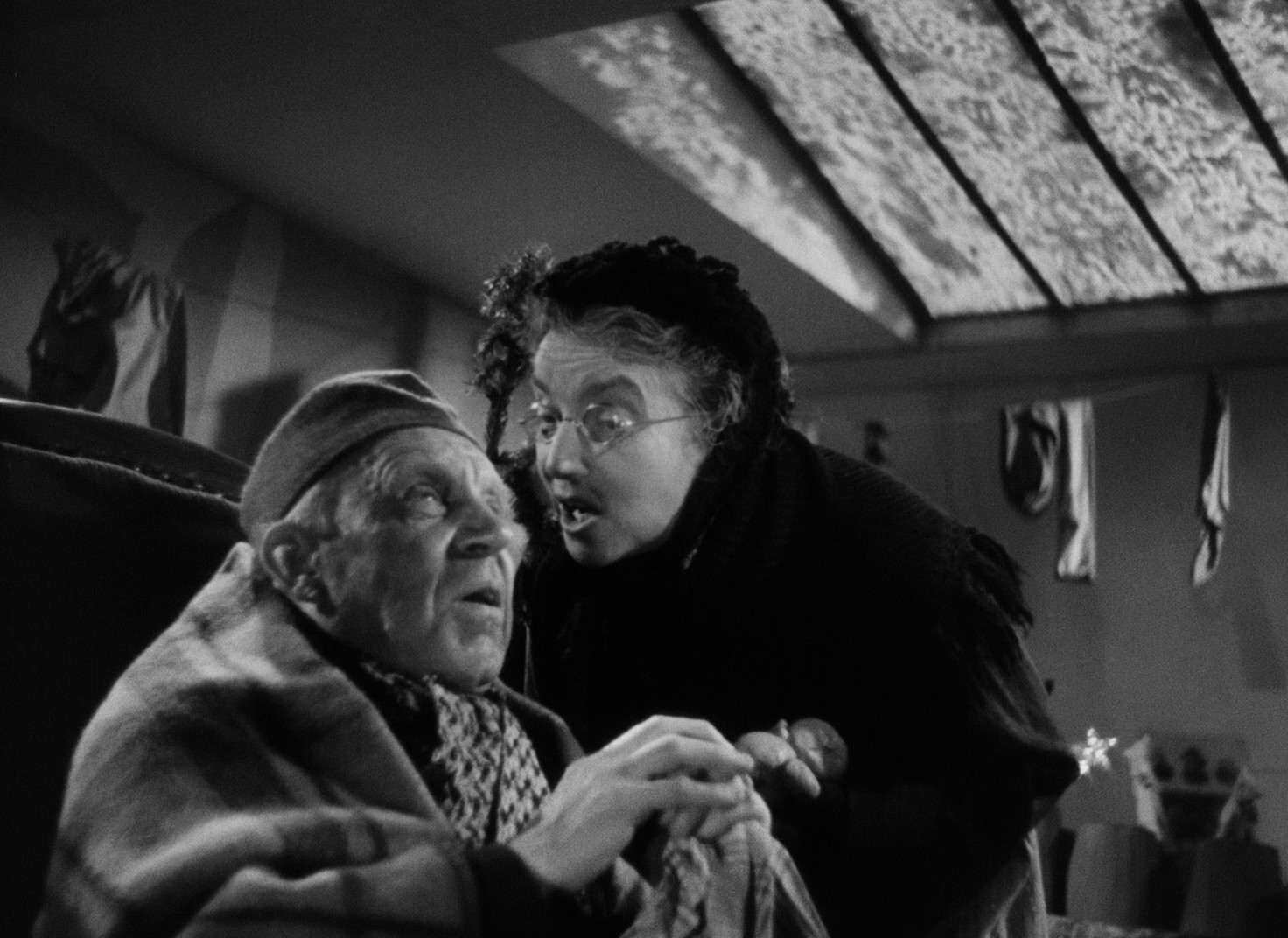 Douce (1943) —  shot,  lighting