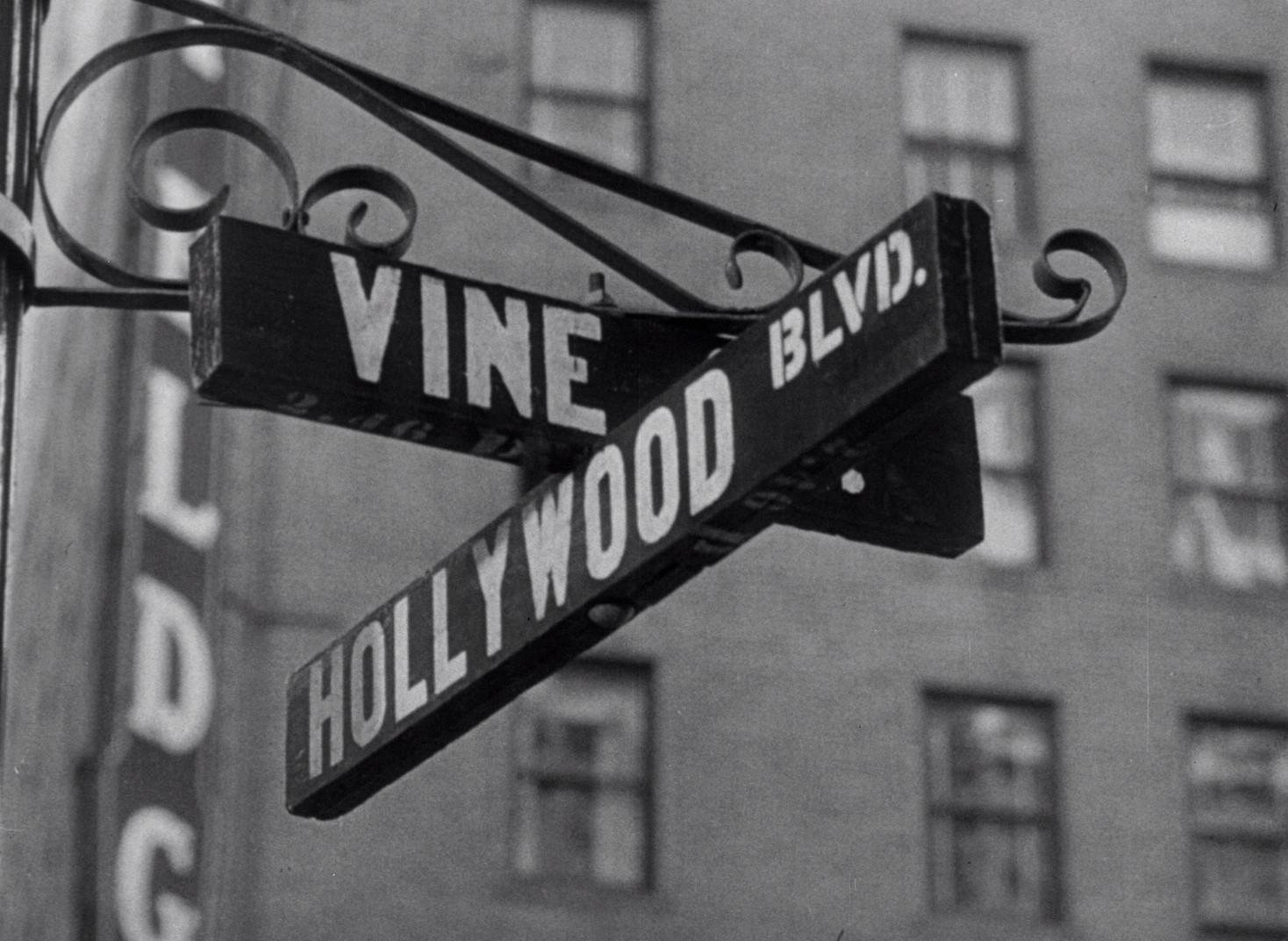 Will Tomorrow Ever Come? (1947) —  shot,  lighting