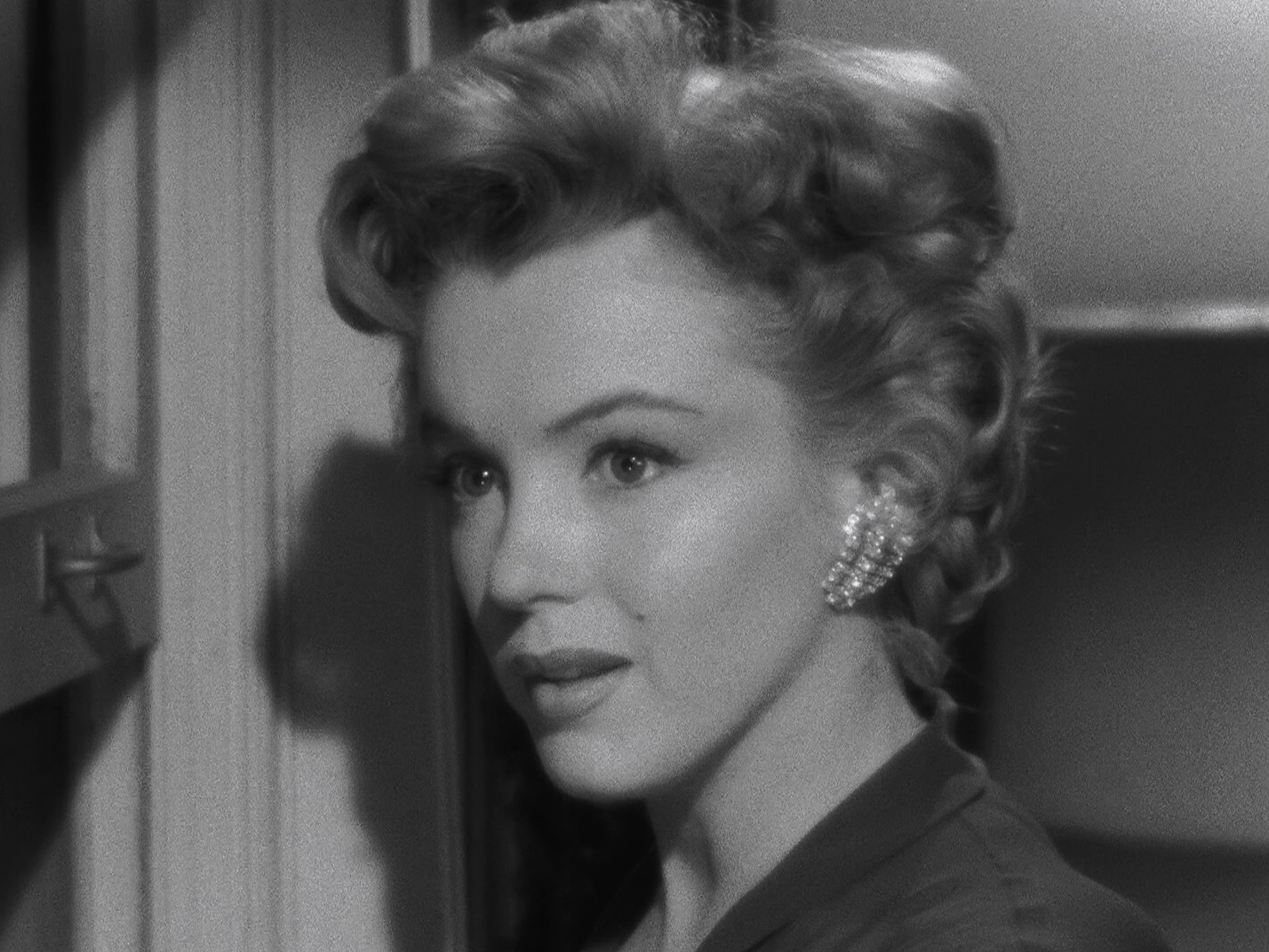 Don't Bother to Knock (1952) —  shot,  lighting