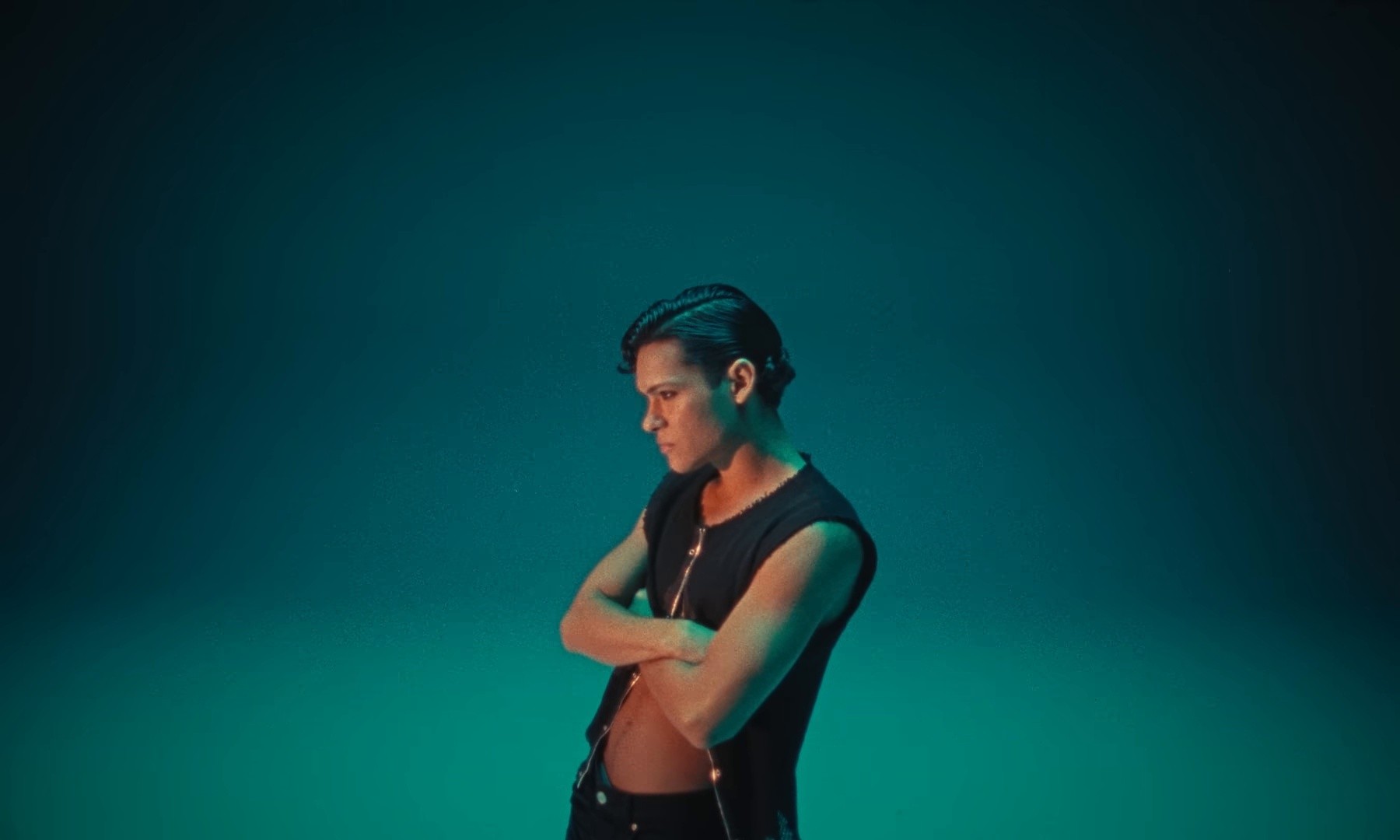 Girlfriend (2024) —  shot,  lighting