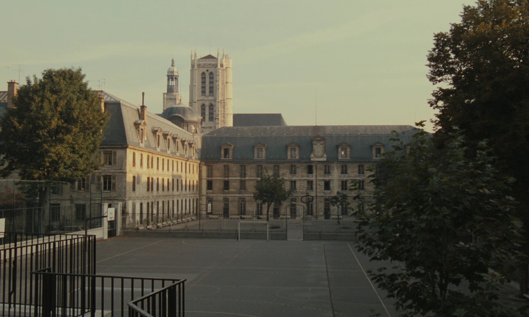 The Party (1980) —  shot,  lighting