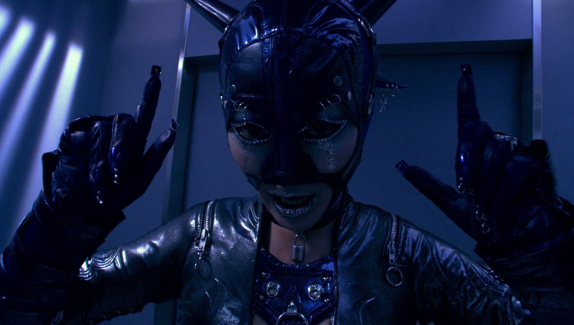 Cutie Honey (2004) —  shot,  lighting