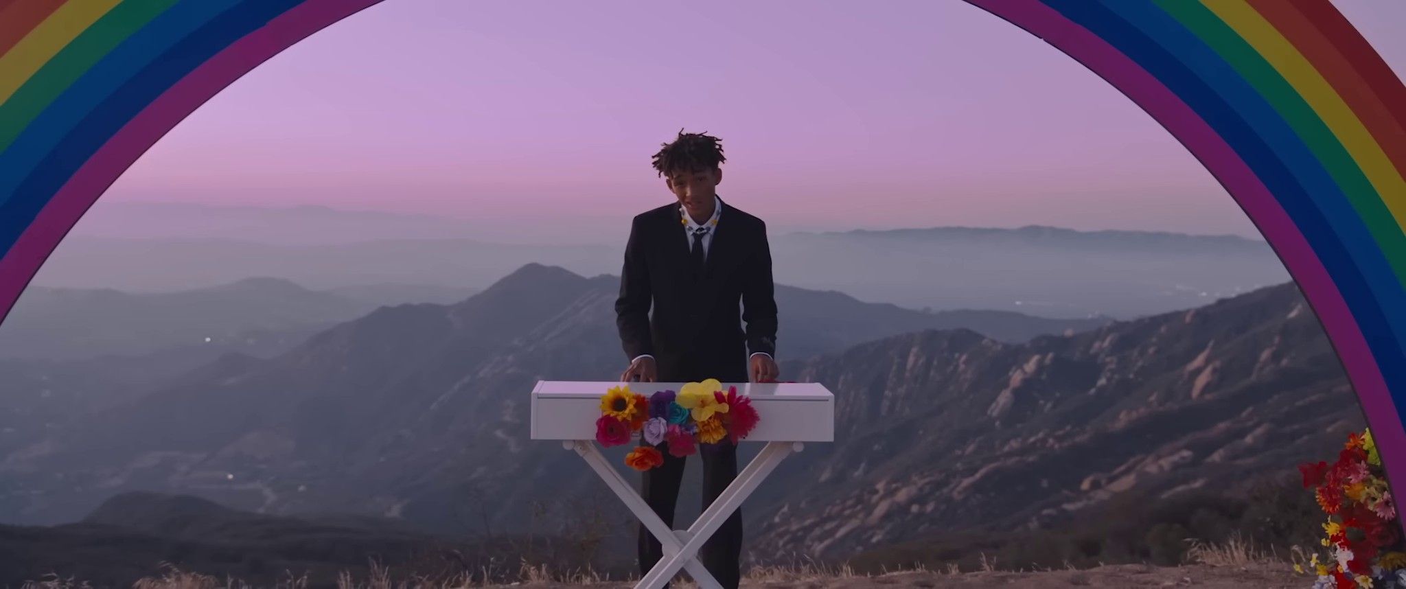 Still in love (2023) —  shot,  lighting