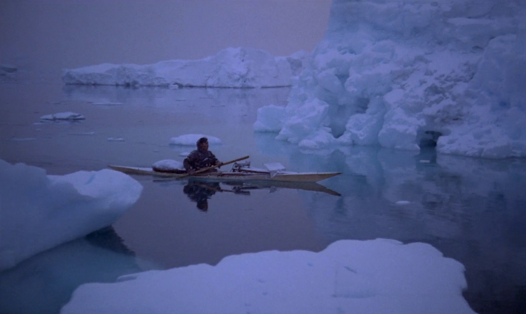 Qivitoq (1956) —  shot,  lighting