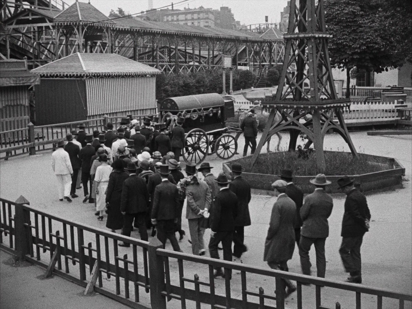 Entr'acte (1924) —  shot,  lighting