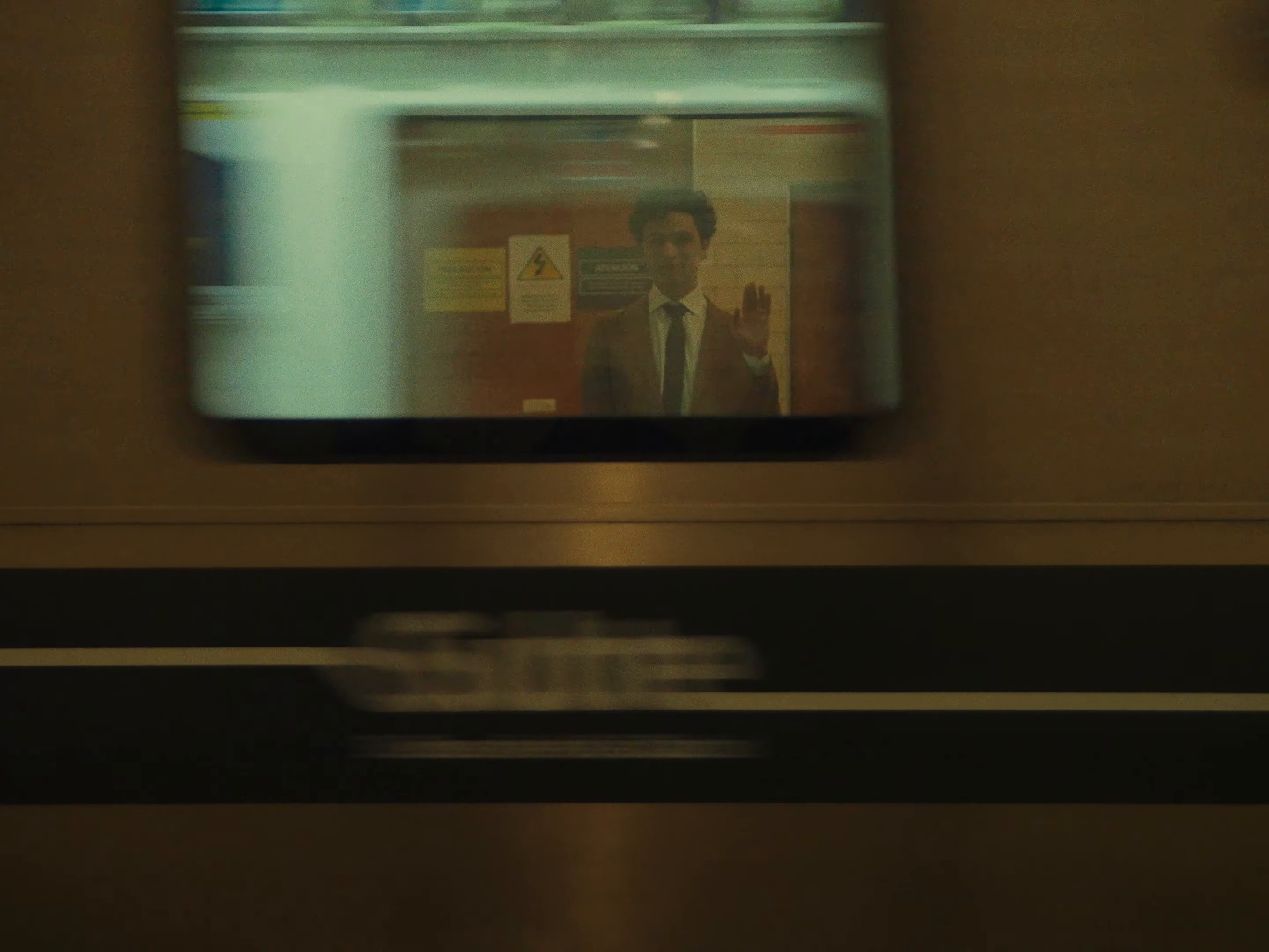 el gil (2025) —  shot,  lighting