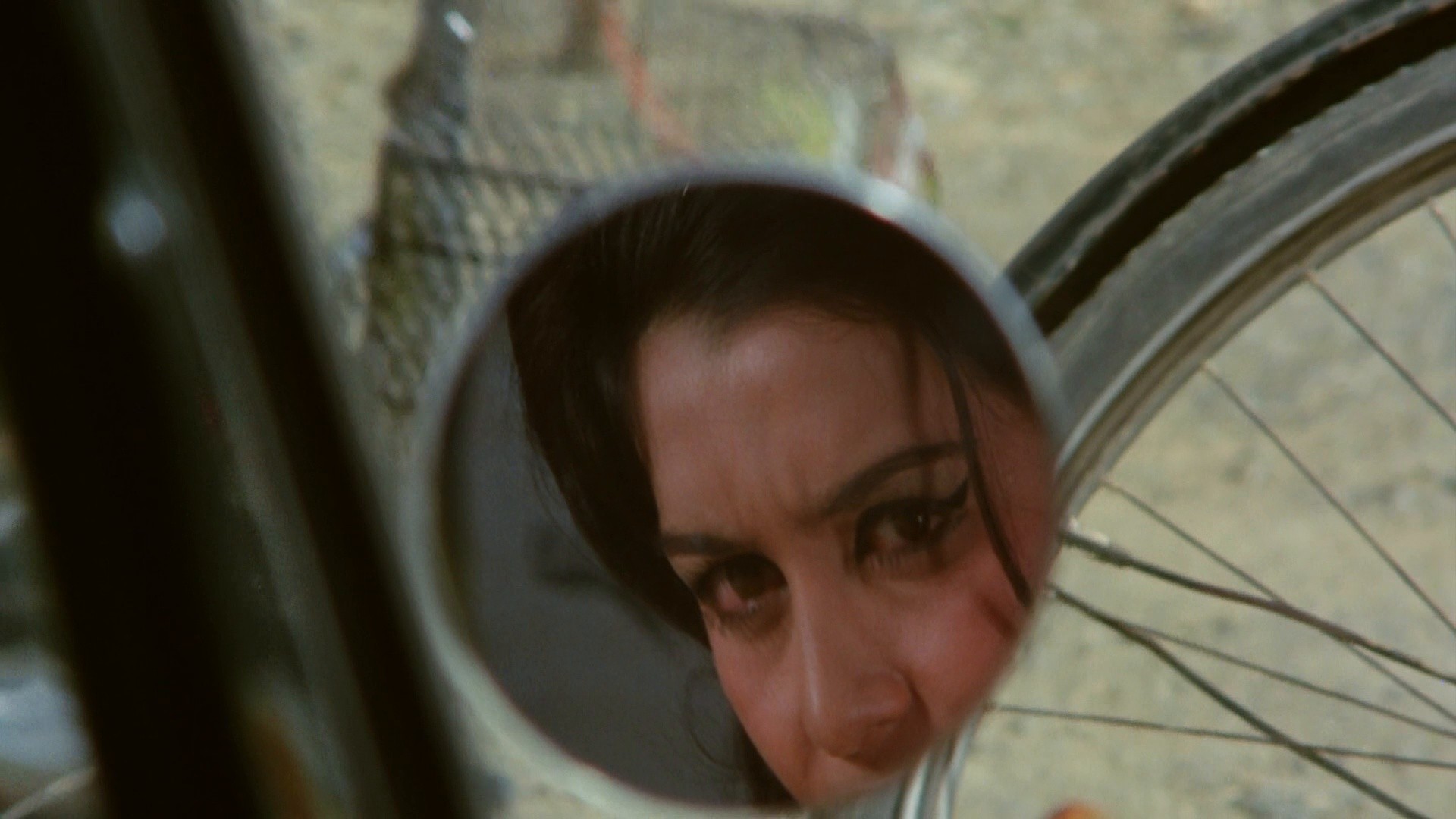 Chirag (1969) —  shot,  lighting
