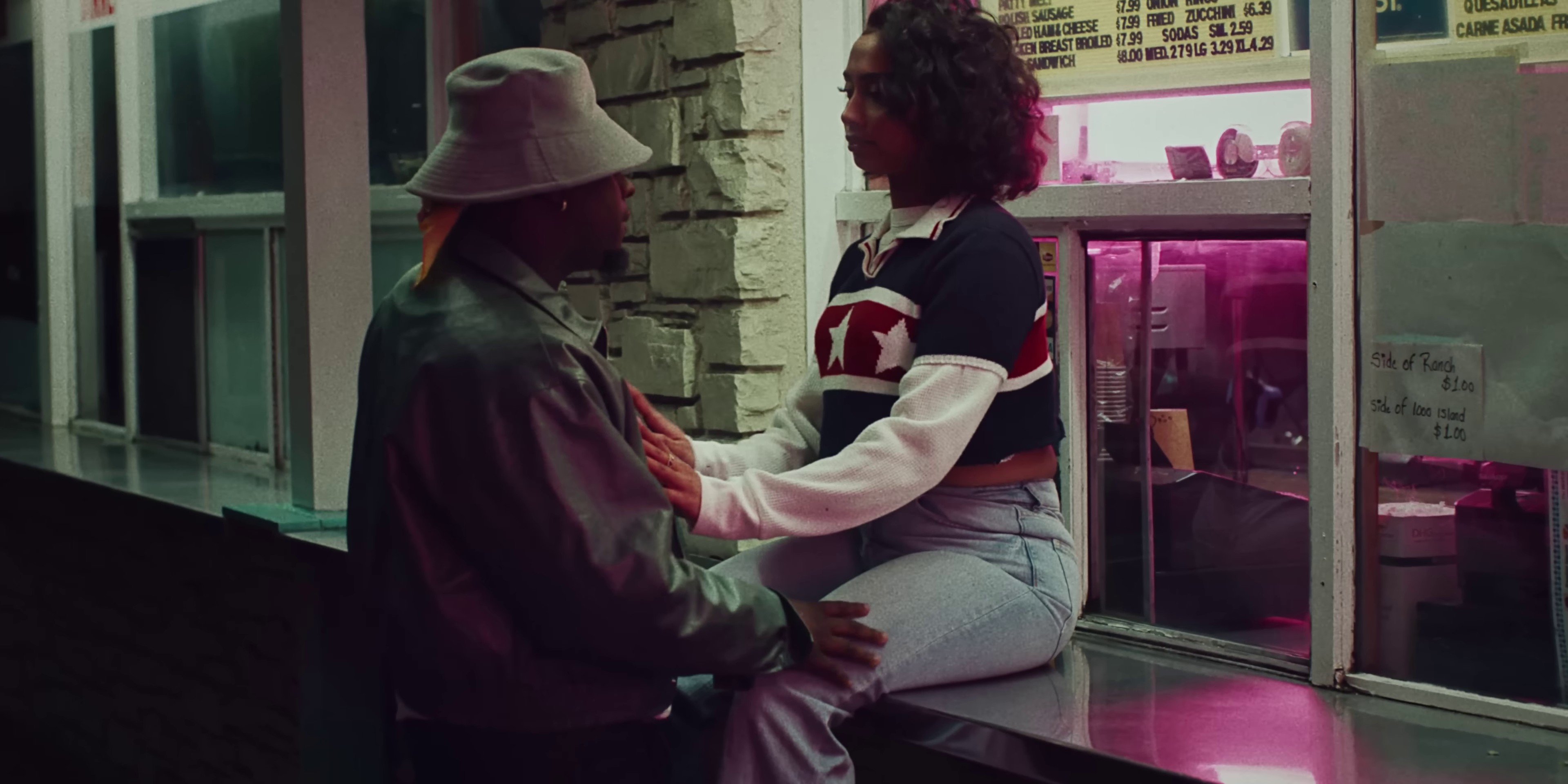 HONEYSUCKLE NECKBONE (2023) —  shot,  lighting