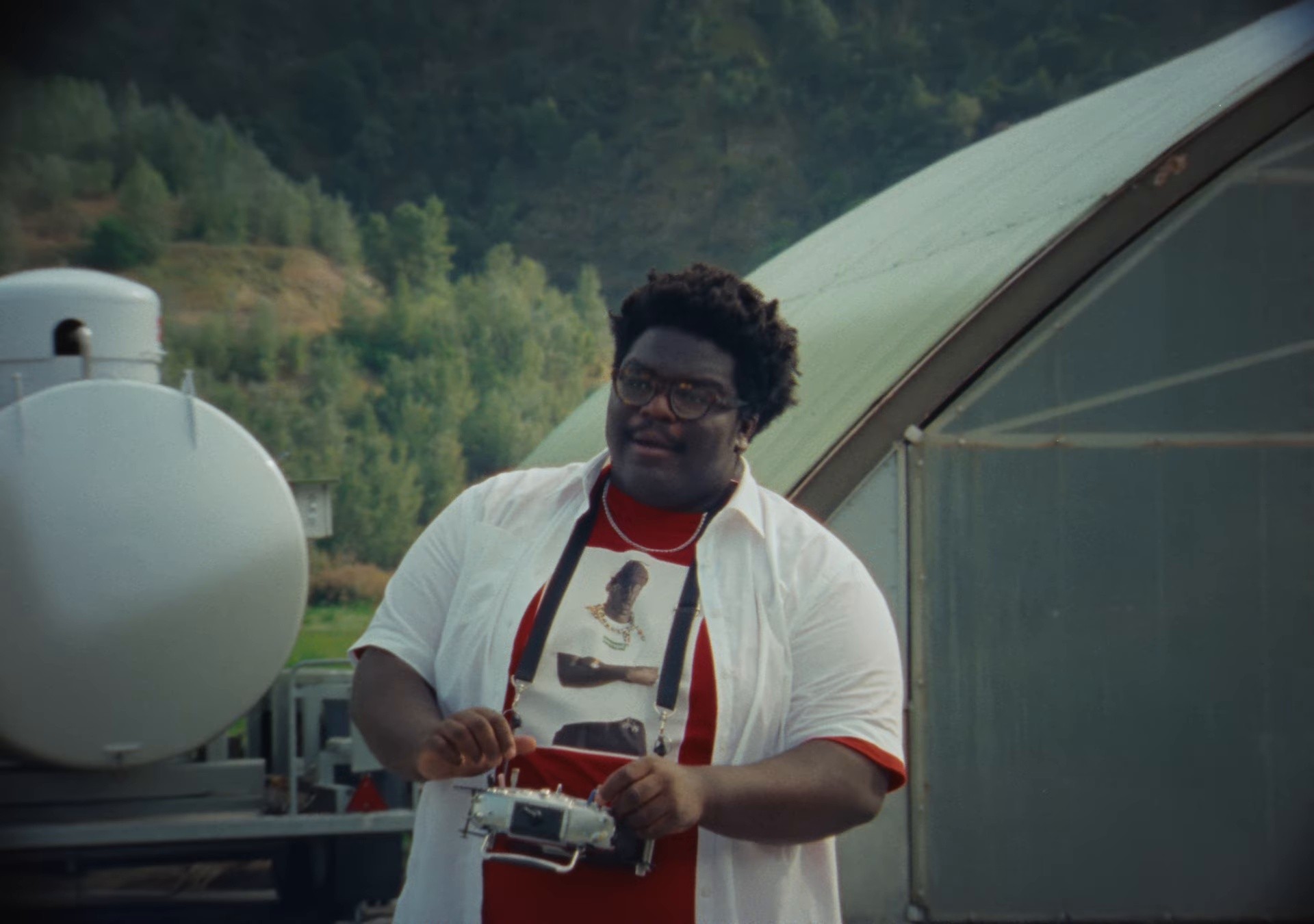 Daheim (2024) —  shot,  lighting