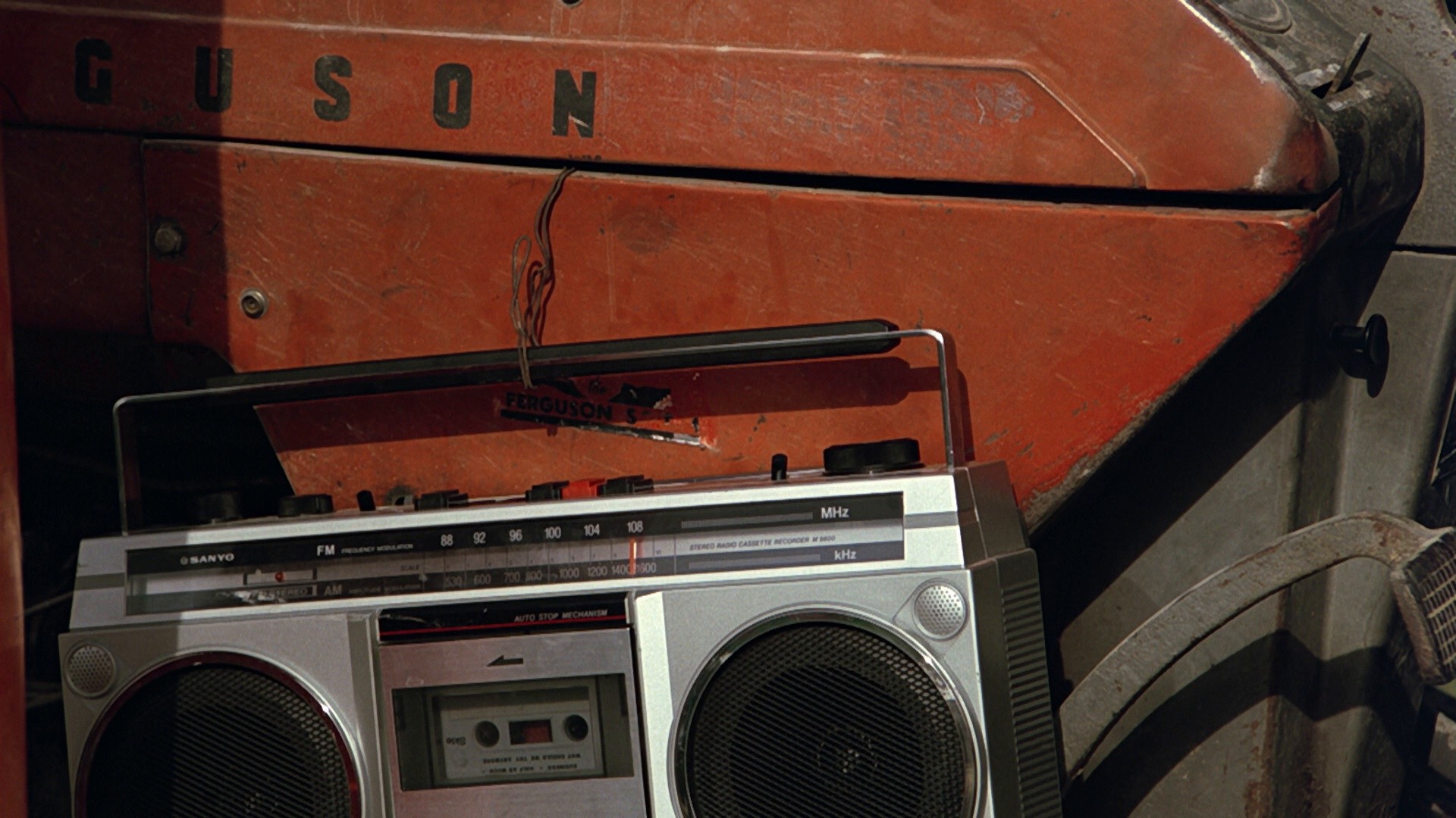 Footloose (1984) —  shot,  lighting